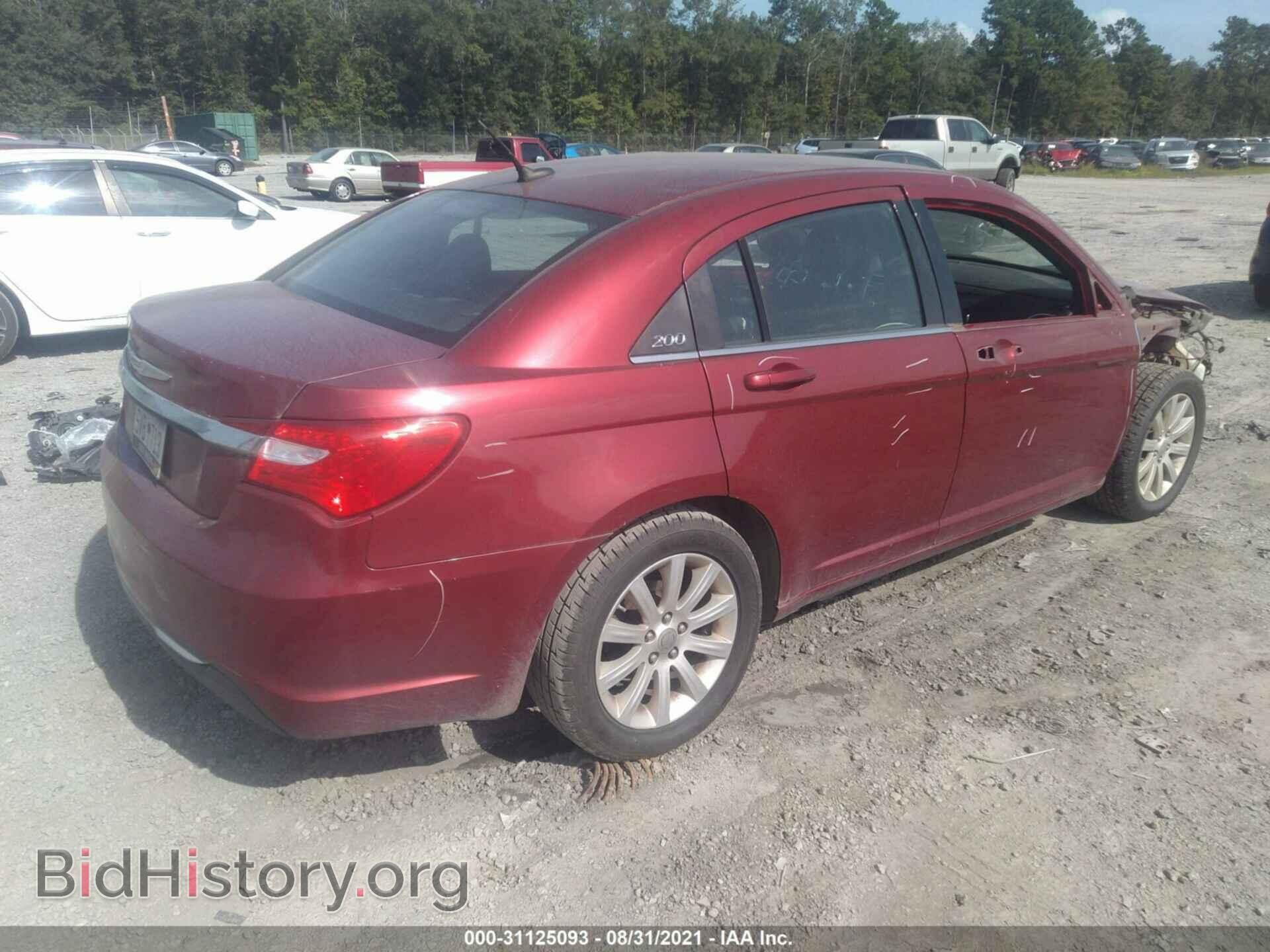 2013 CHRYSLER 200 - VIN: 1C3CCBBGXDN533836 - Фото 4