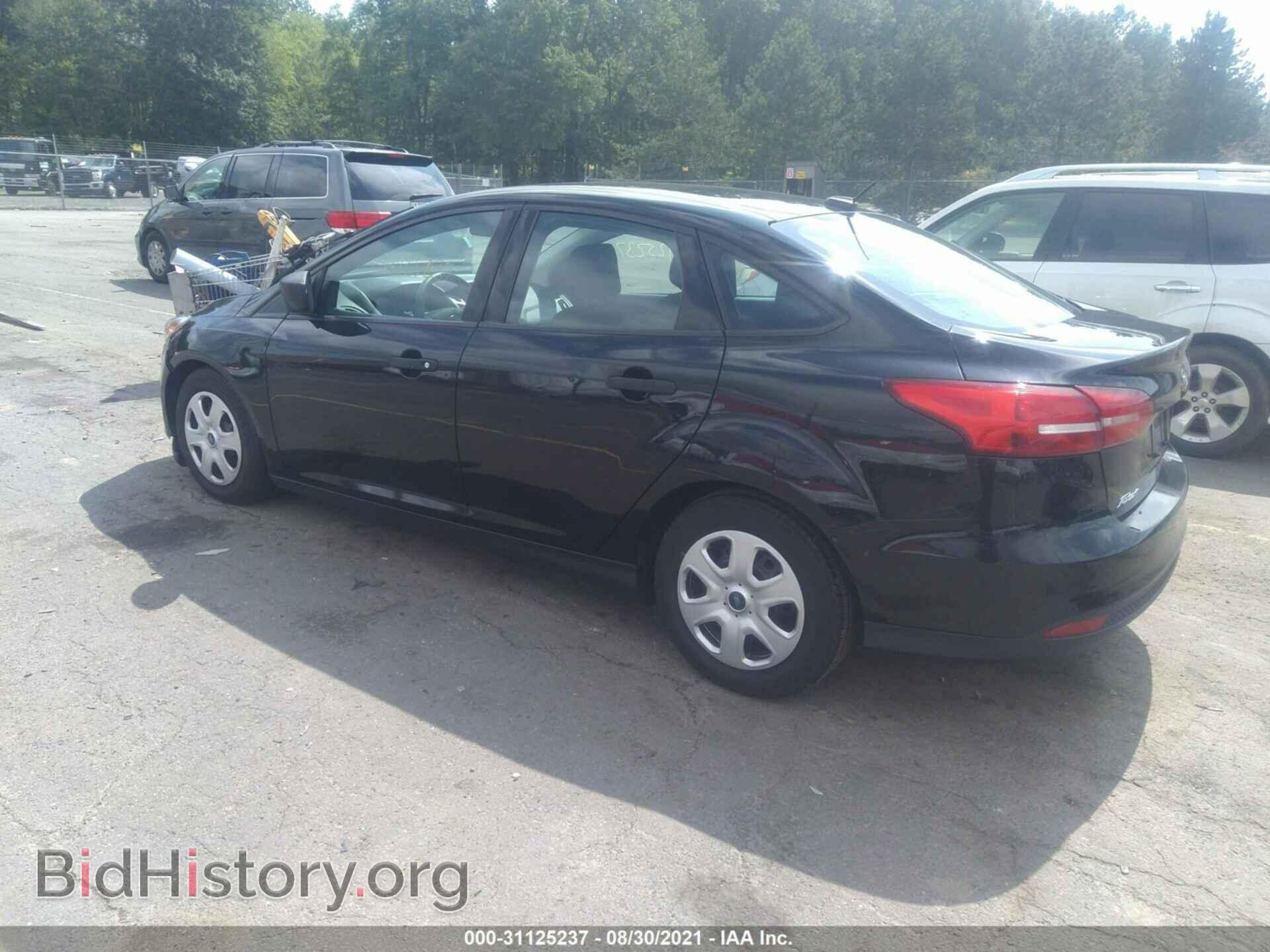 2016 FORD FOCUS - VIN: 1FADP3E2XGL201914 - Photo 3