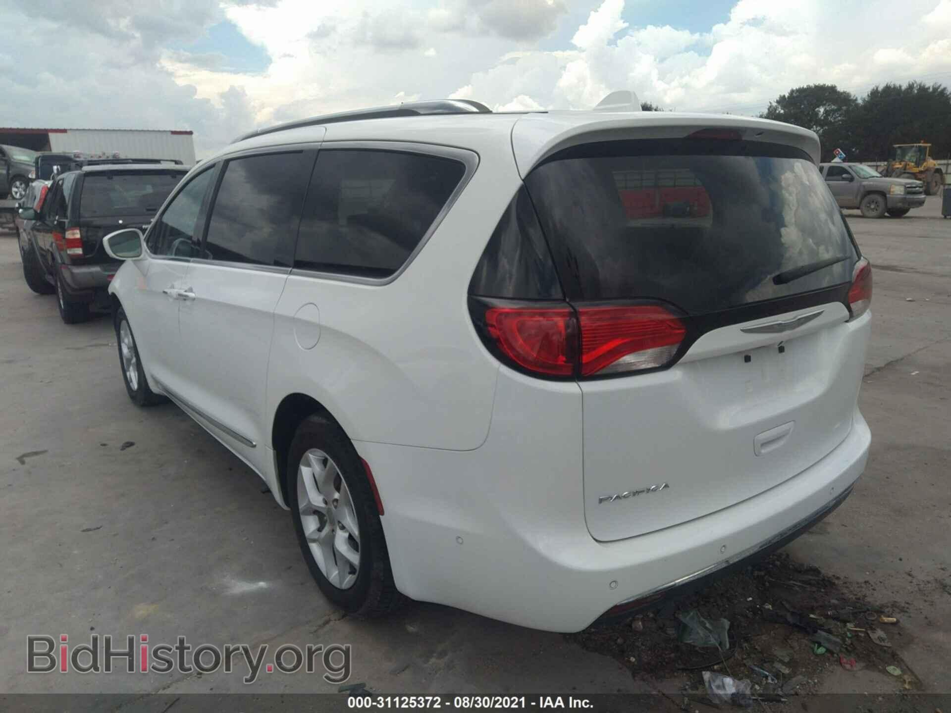 2017 CHRYSLER PACIFICA - VIN: 2C4RC1EG4HR538339 - Фото 3