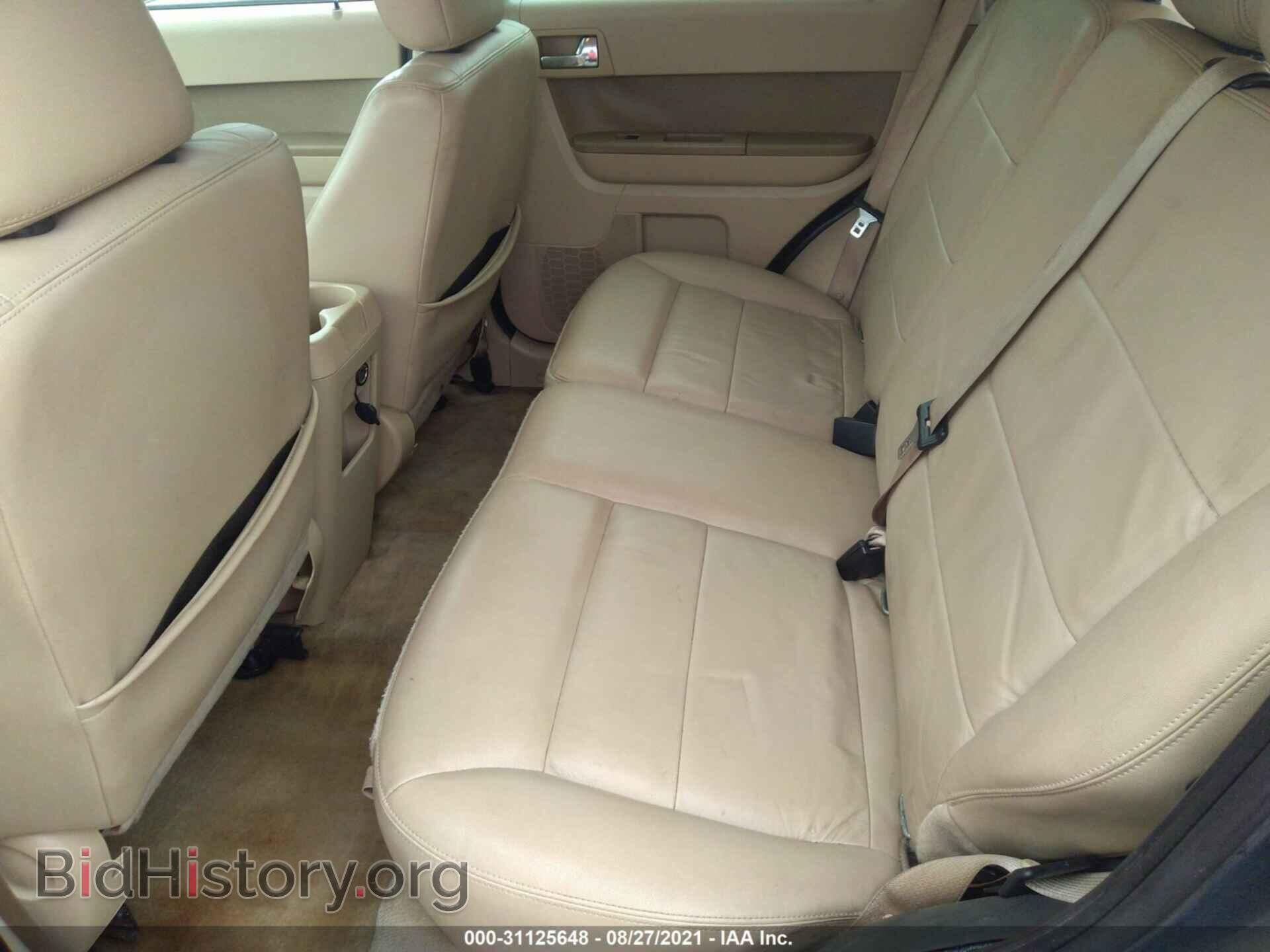 2011 FORD ESCAPE - VIN: 1FMCU0E72BKB27570 - Фото 8