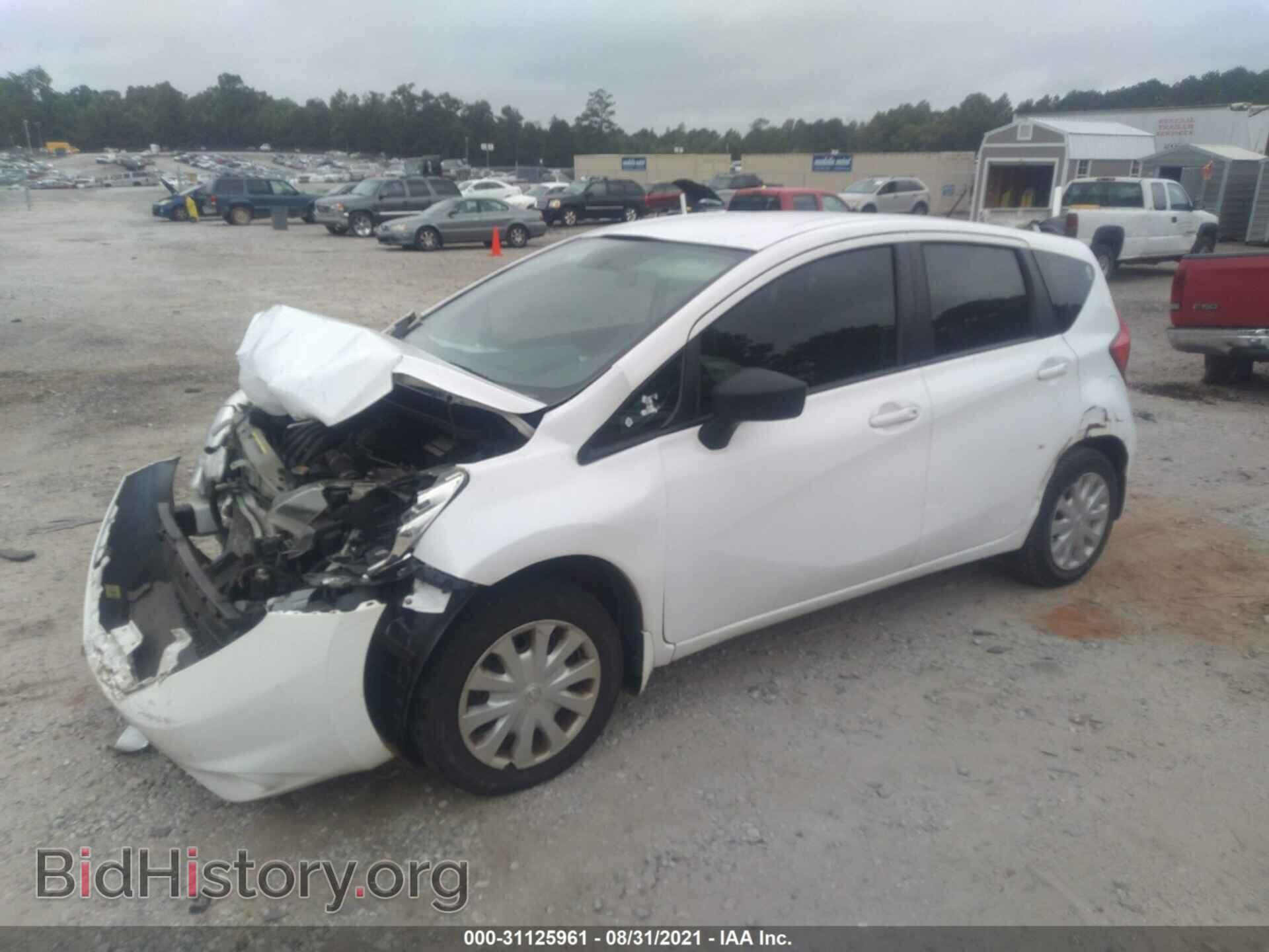 2015 NISSAN VERSA NOTE - VIN: 3N1CE2CP2FL439010 - Photo 2