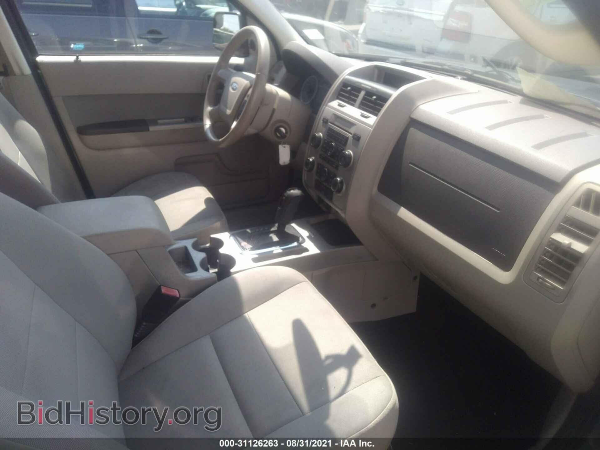 2012 FORD ESCAPE - VIN: 1FMCU0D77CKB00920 - Фото 5