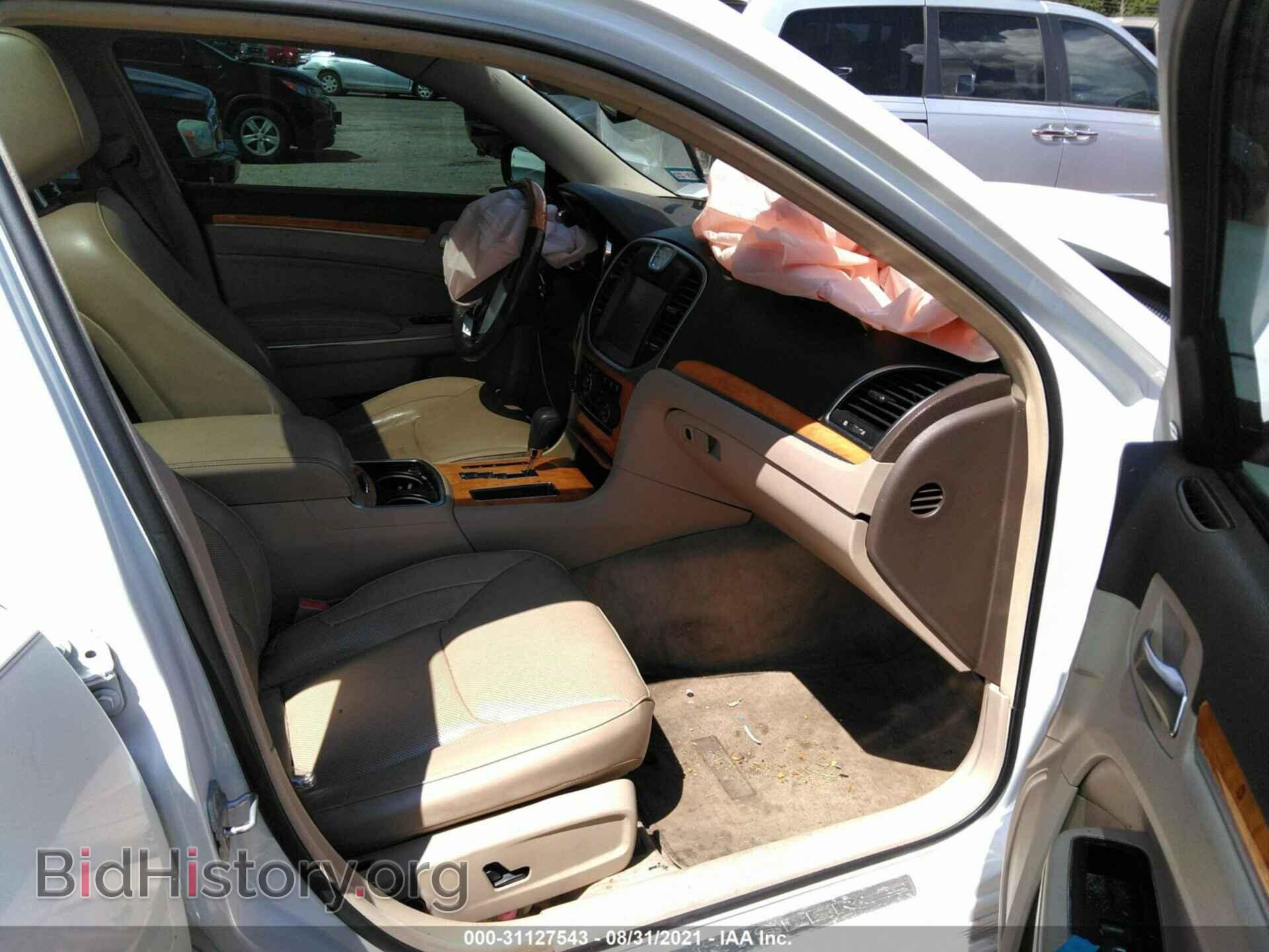 2012 CHRYSLER 300 - VIN: 2C3CCAET0CH174491 - Photo 5