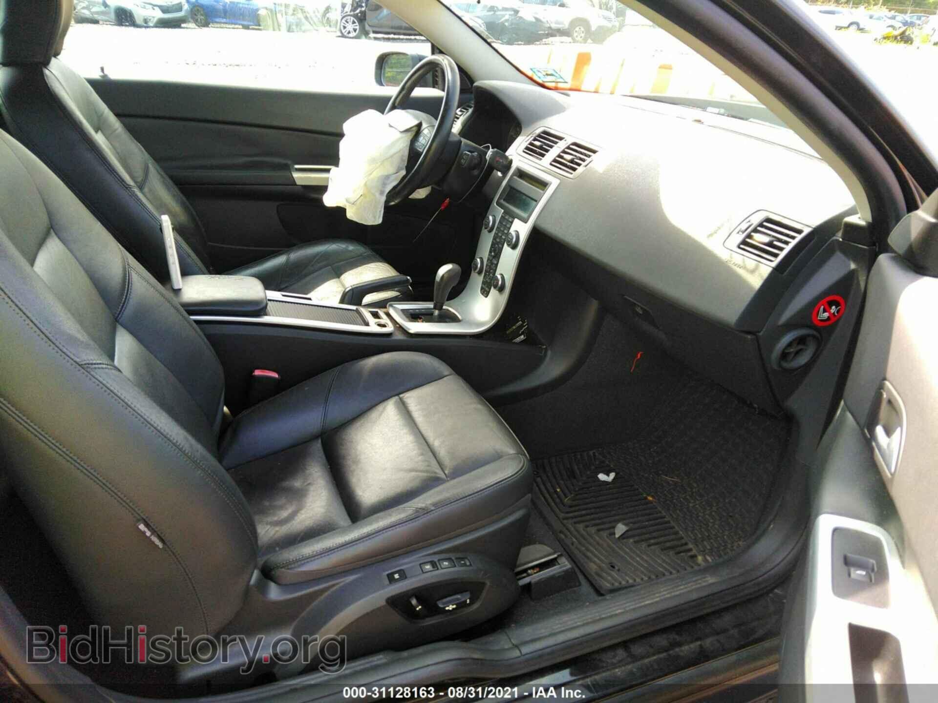2011 VOLVO C30 - VIN: YV1672MK9B2224432 - Фото 5