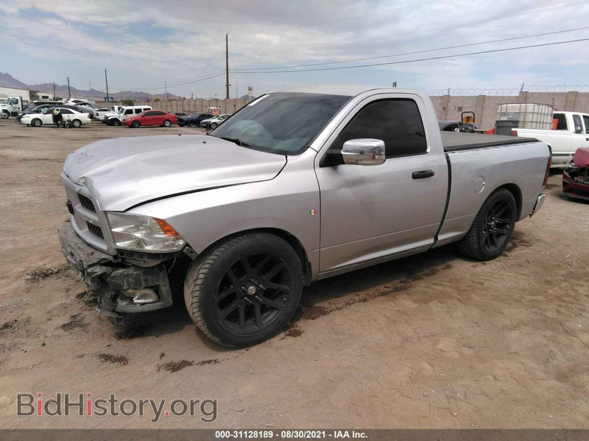 2011 RAM 1500 - VIN: 3D7JB1ET1BG631240 - Фото 2