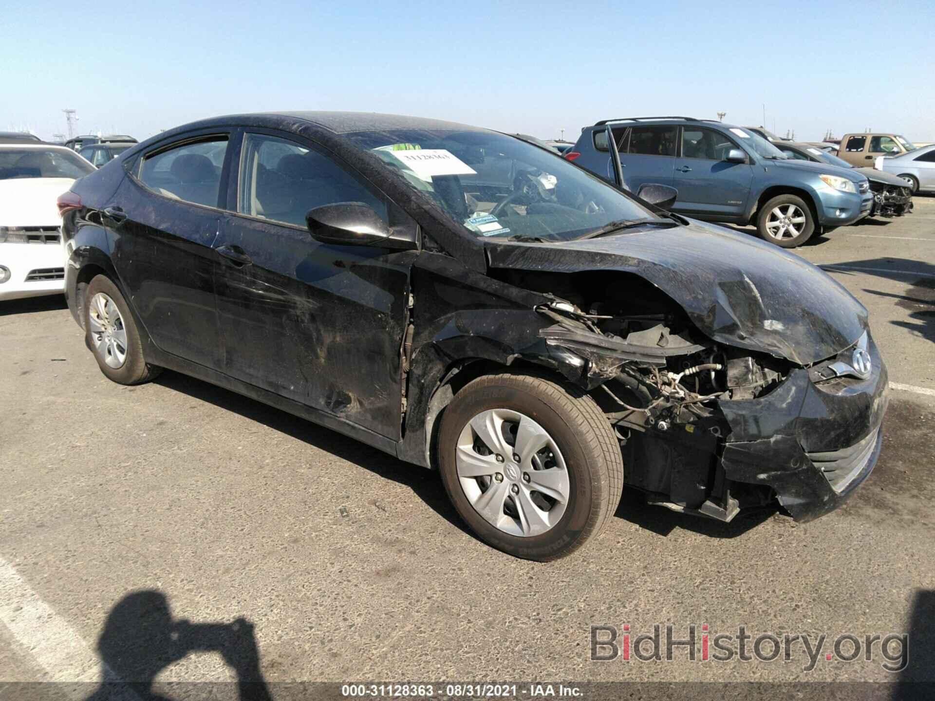 Photo 5NPDH4AE3GH755409 - HYUNDAI ELANTRA 2016