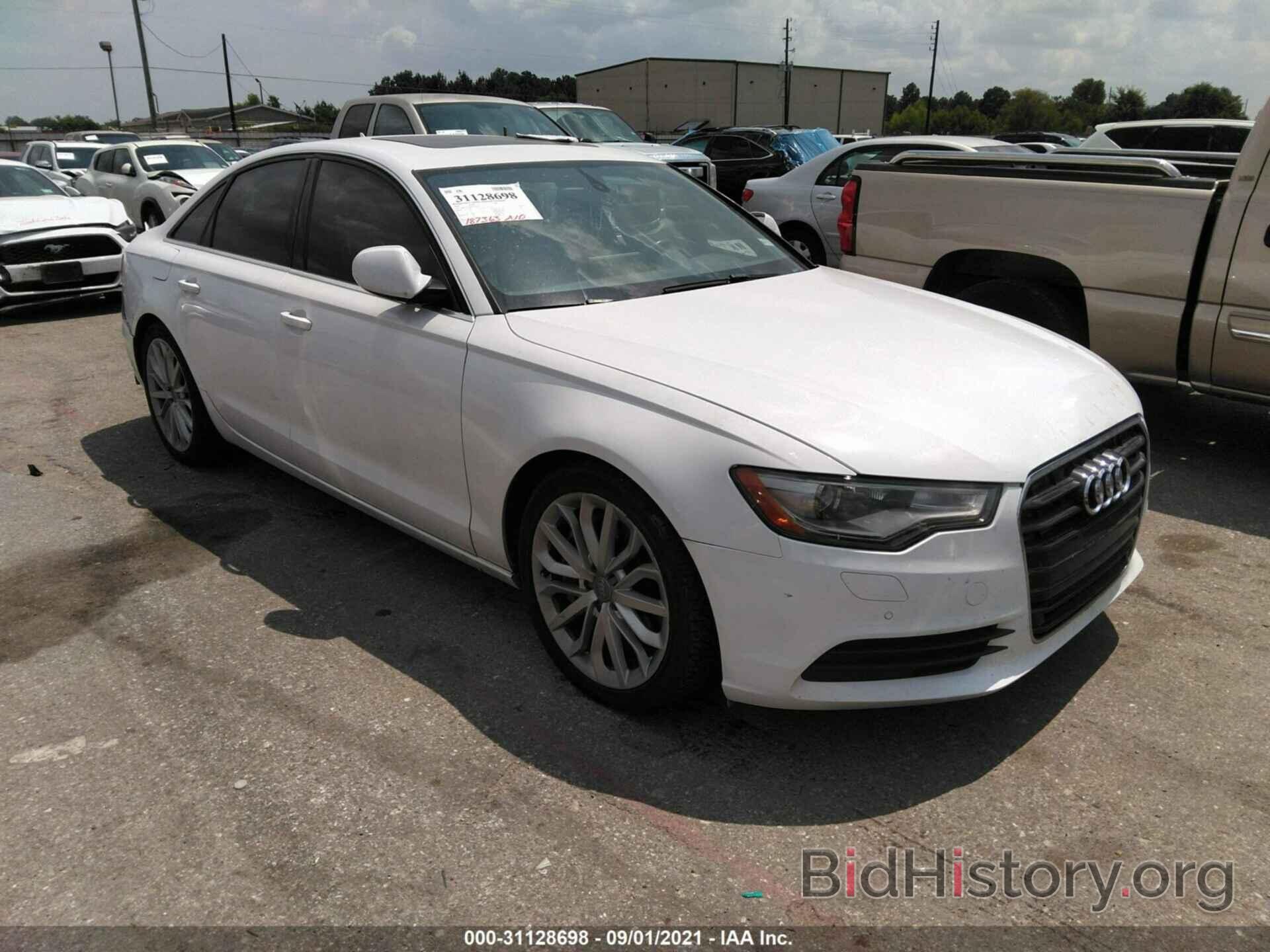 Photo WAUGGAFC5CN073029 - AUDI A6 2012