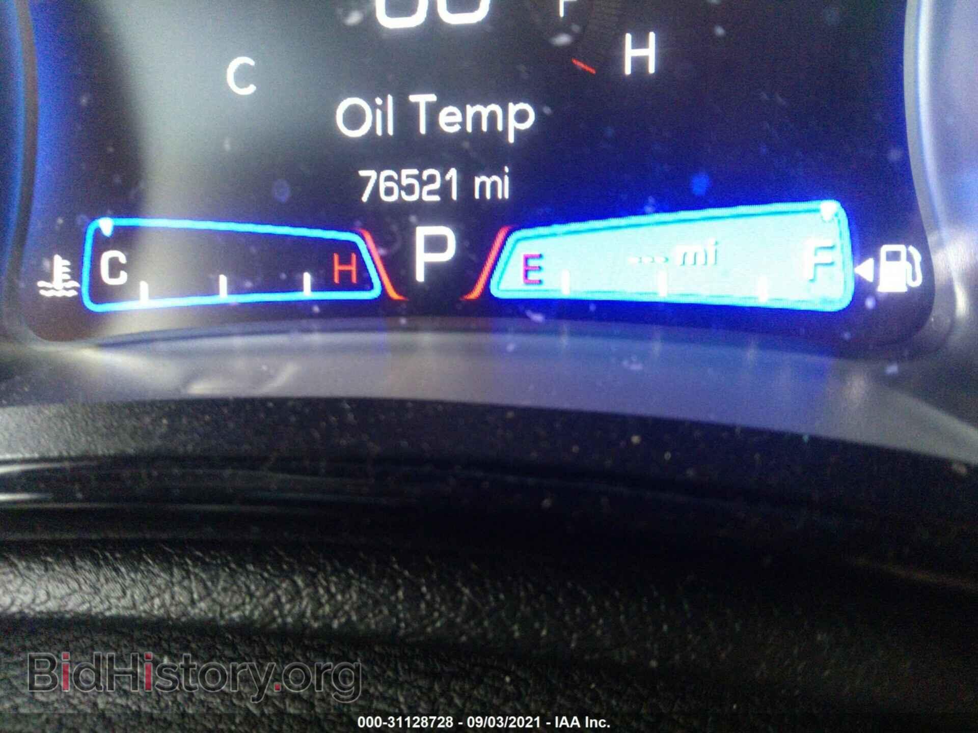 2019 CHRYSLER 300 - VIN: 2C3CCABG8KH559643 - Фото 7
