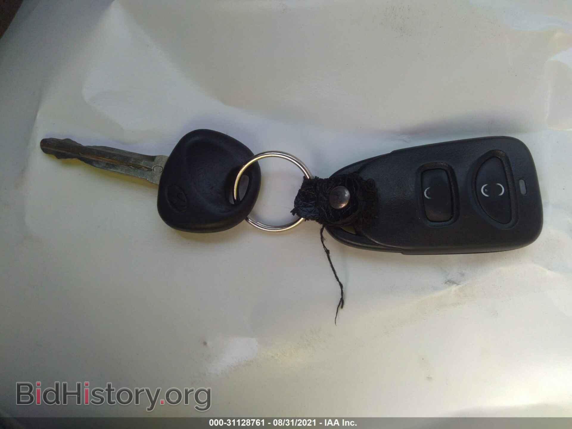 2009 HYUNDAI SANTA FE - VIN: 5NMSG13D59H268564 - Photo 11