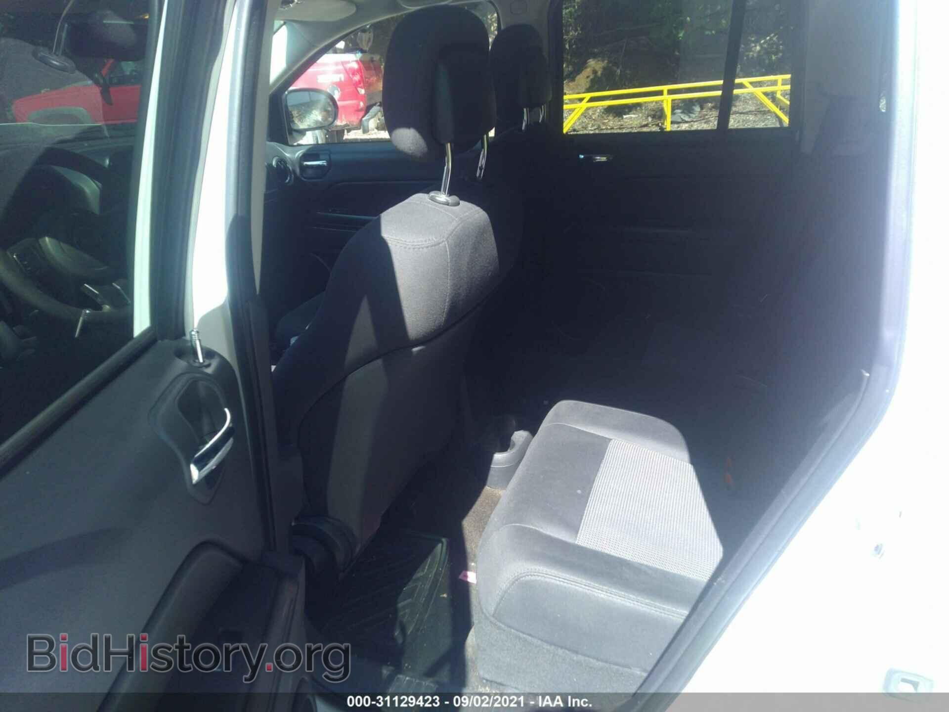2013 JEEP COMPASS - VIN: 1C4NJCBBXDD184560 - Фото 8