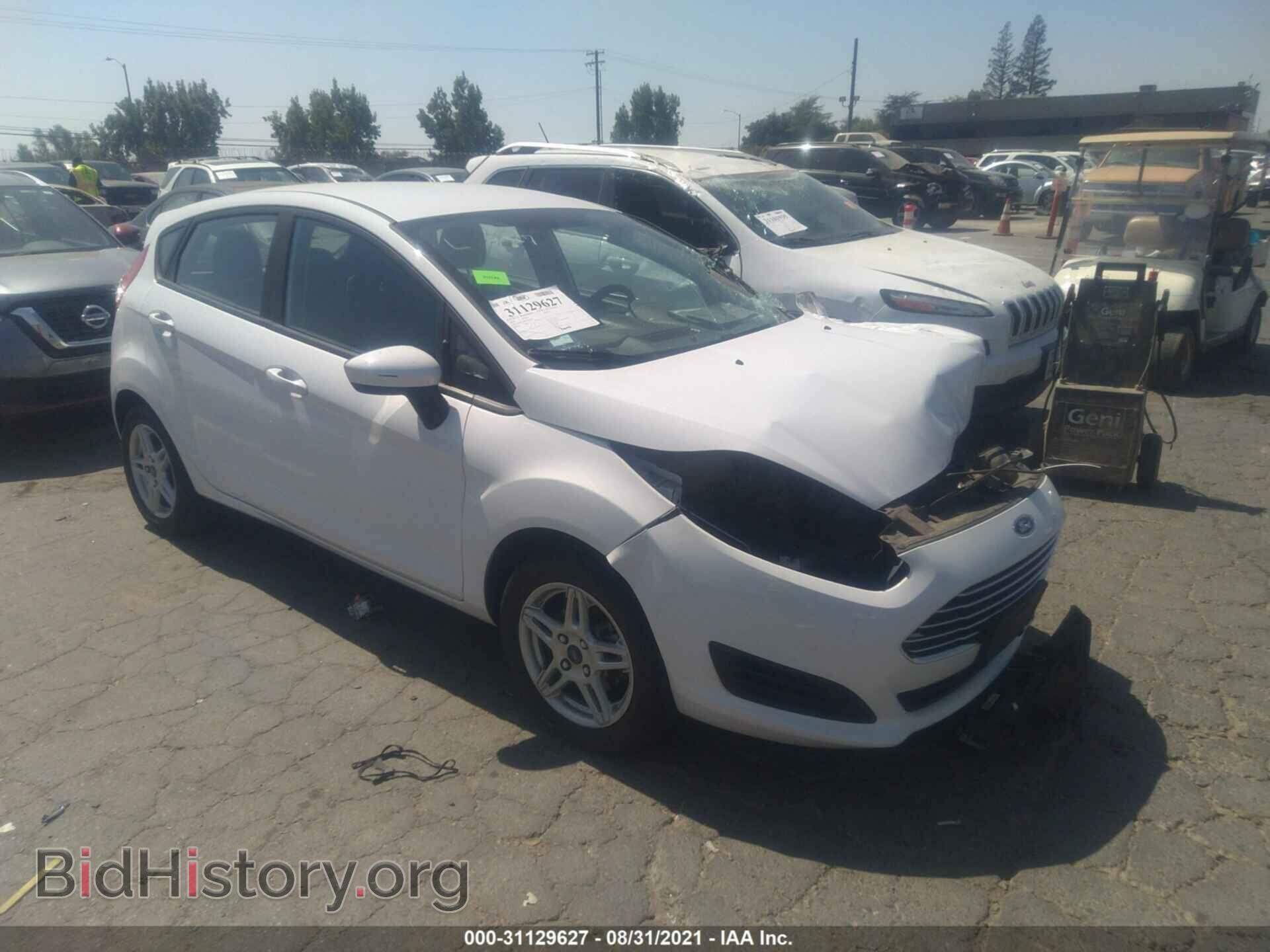 Photo 3FADP4EJ4KM118760 - FORD FIESTA 2019