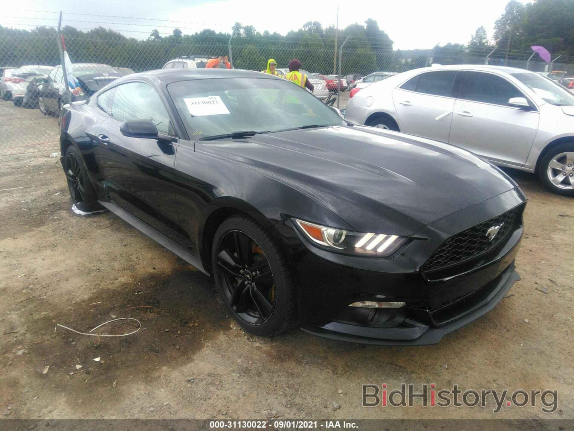 Photo 1FA6P8TH8F5365839 - FORD MUSTANG 2015