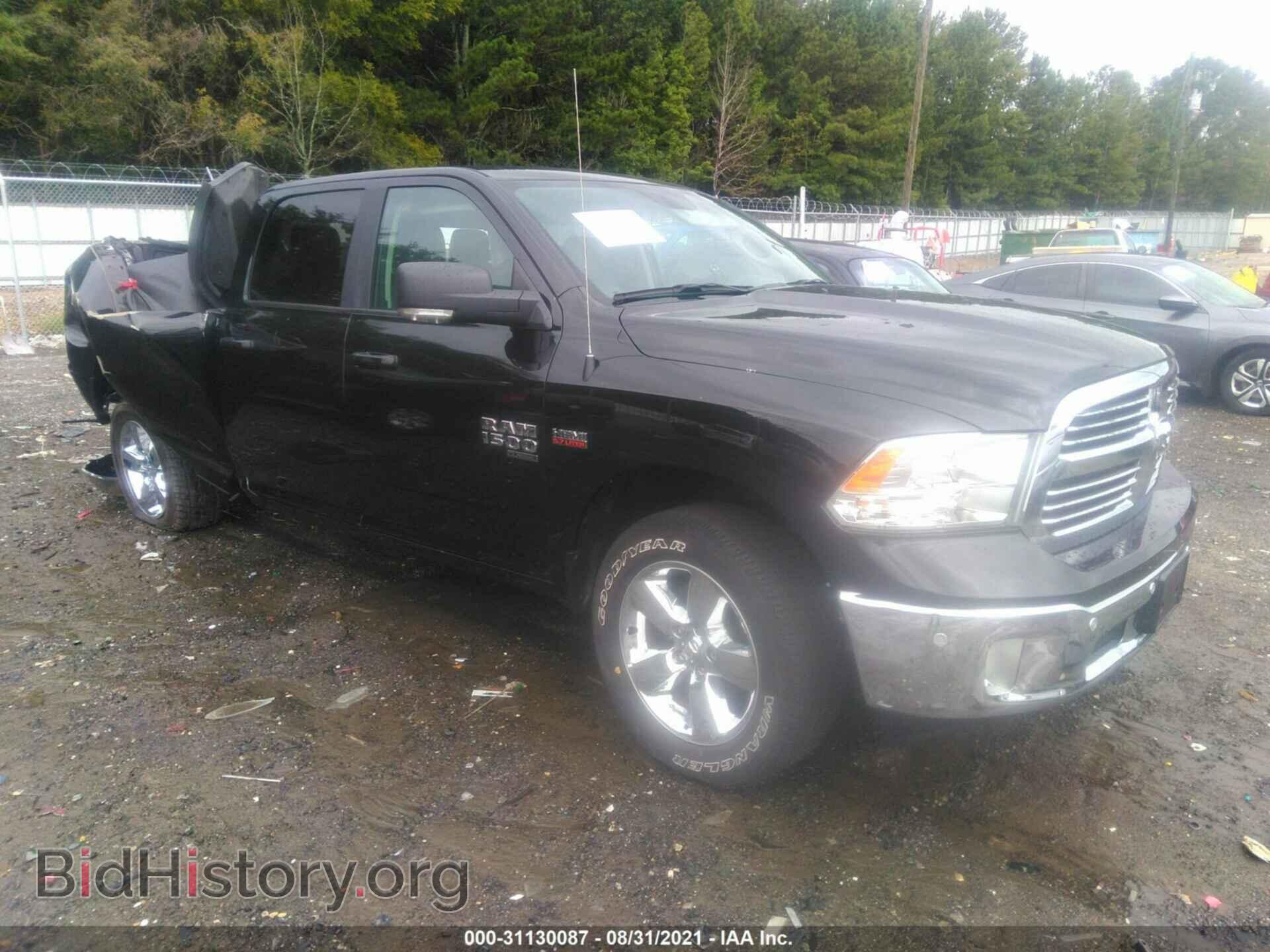 Photo 1C6RR6TT7KS609932 - RAM 1500 CLASSIC 2019