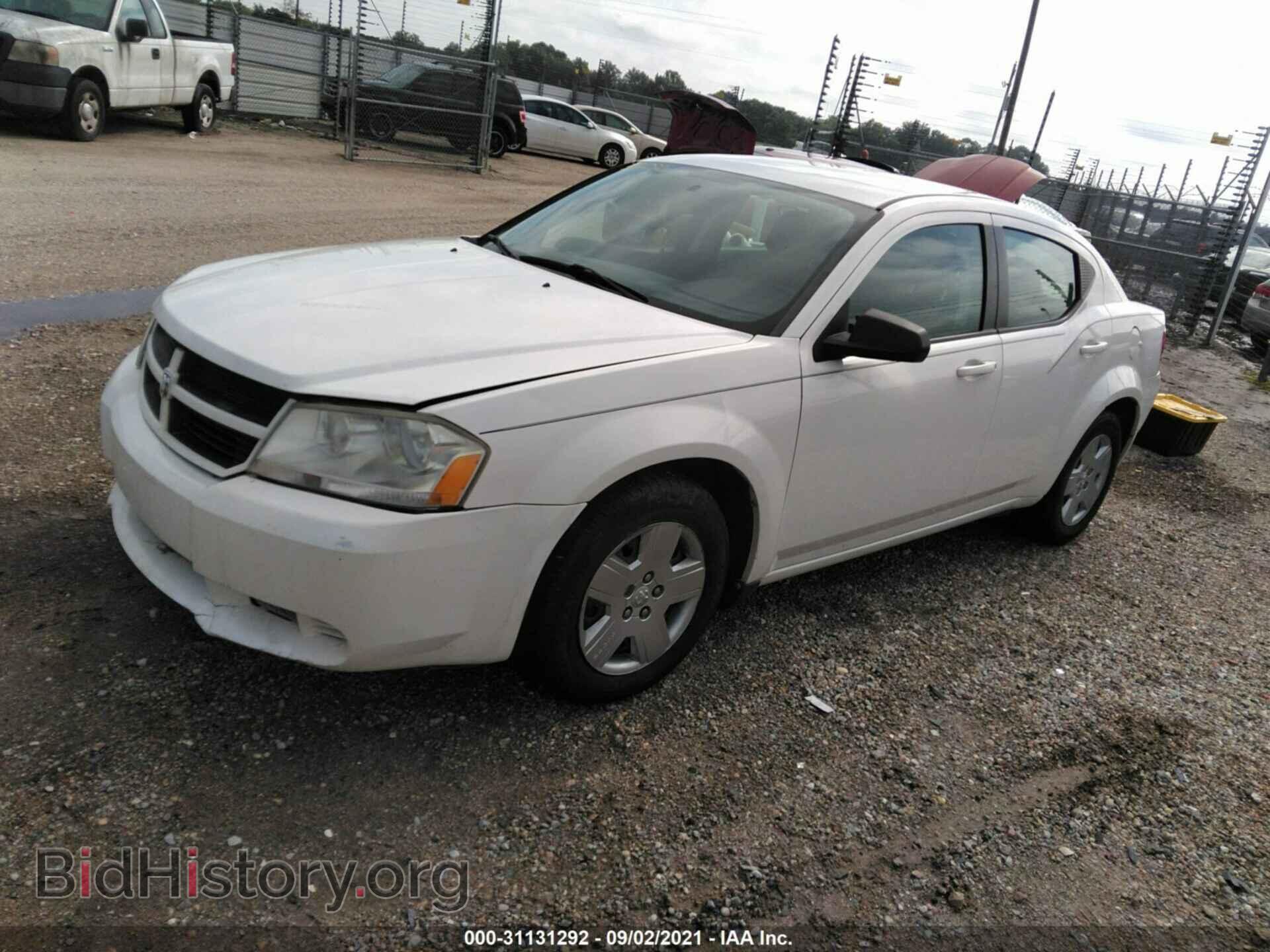 2010 DODGE AVENGER - VIN: 1B3CC4FBXAN203049 - Фото 2