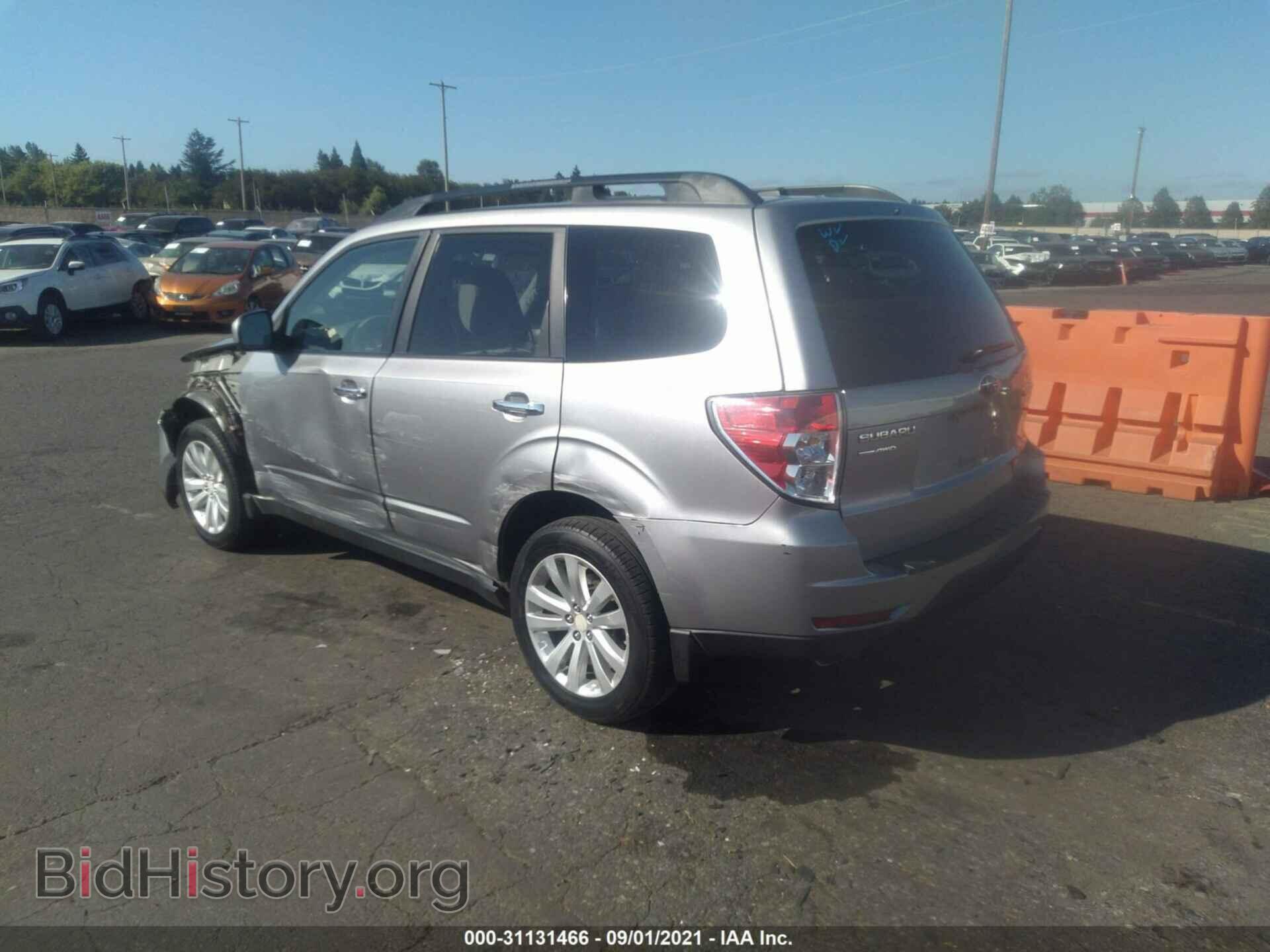 2011 SUBARU FORESTER - VIN: JF2SHADC8BH766818 - Фото 3