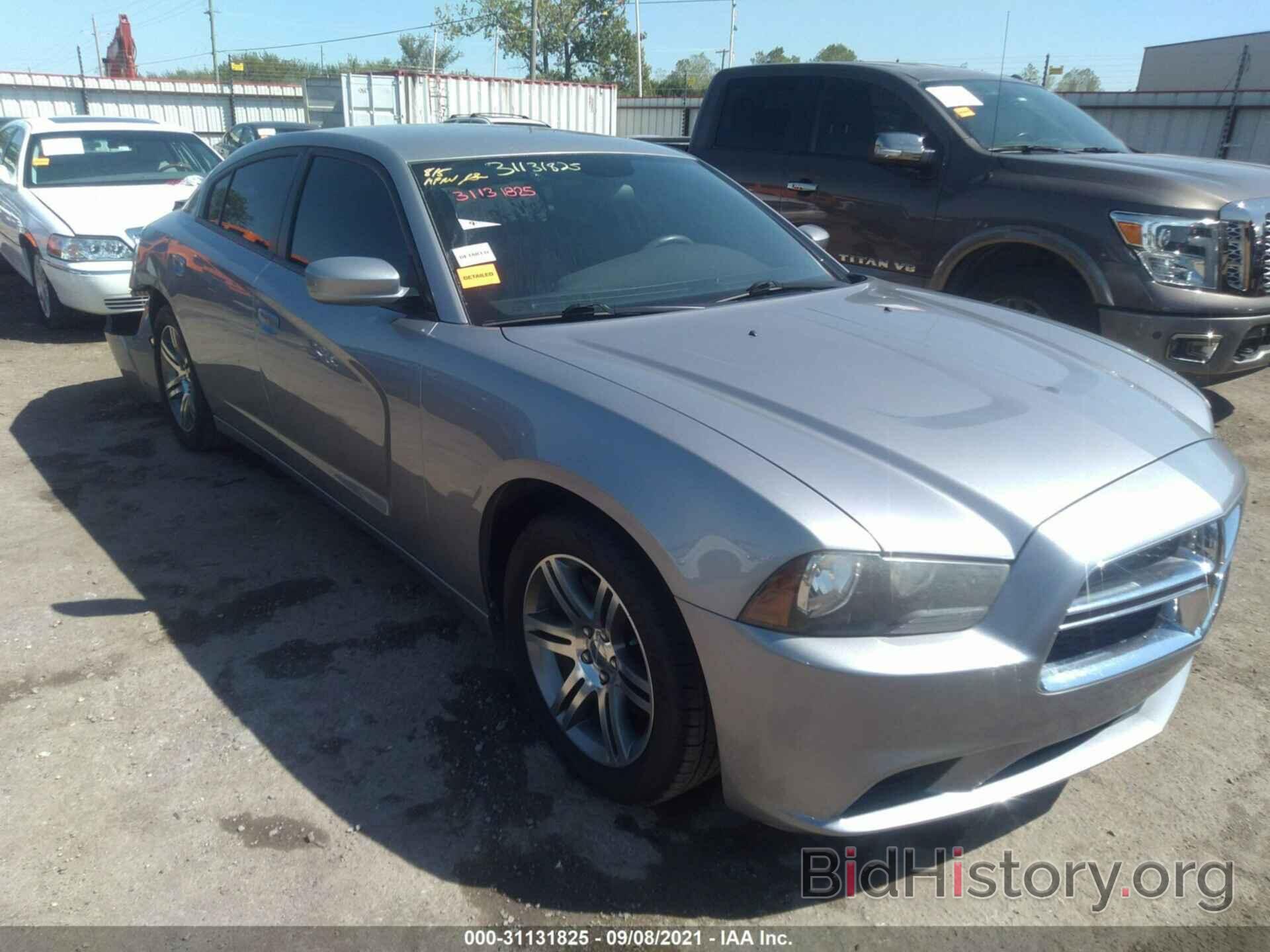 Photo 2C3CDXBG4DH639427 - DODGE CHARGER 2013