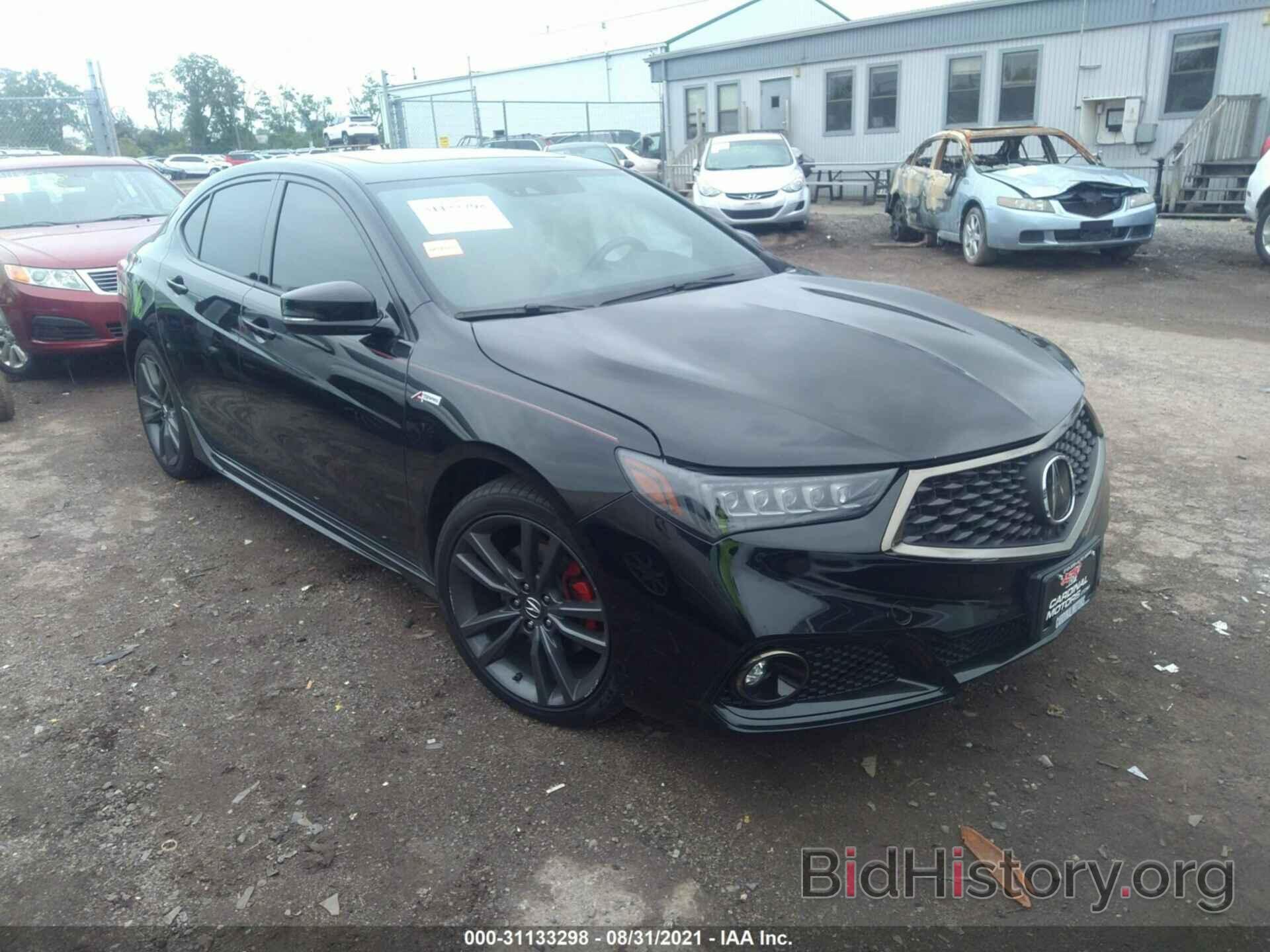 Фотография 19UUB3F69JA004599 - ACURA TLX 2018