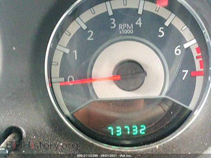 2013 Chrysler 200 (VIN 1C3CCBCG0DN578170) — photo 7 of 11