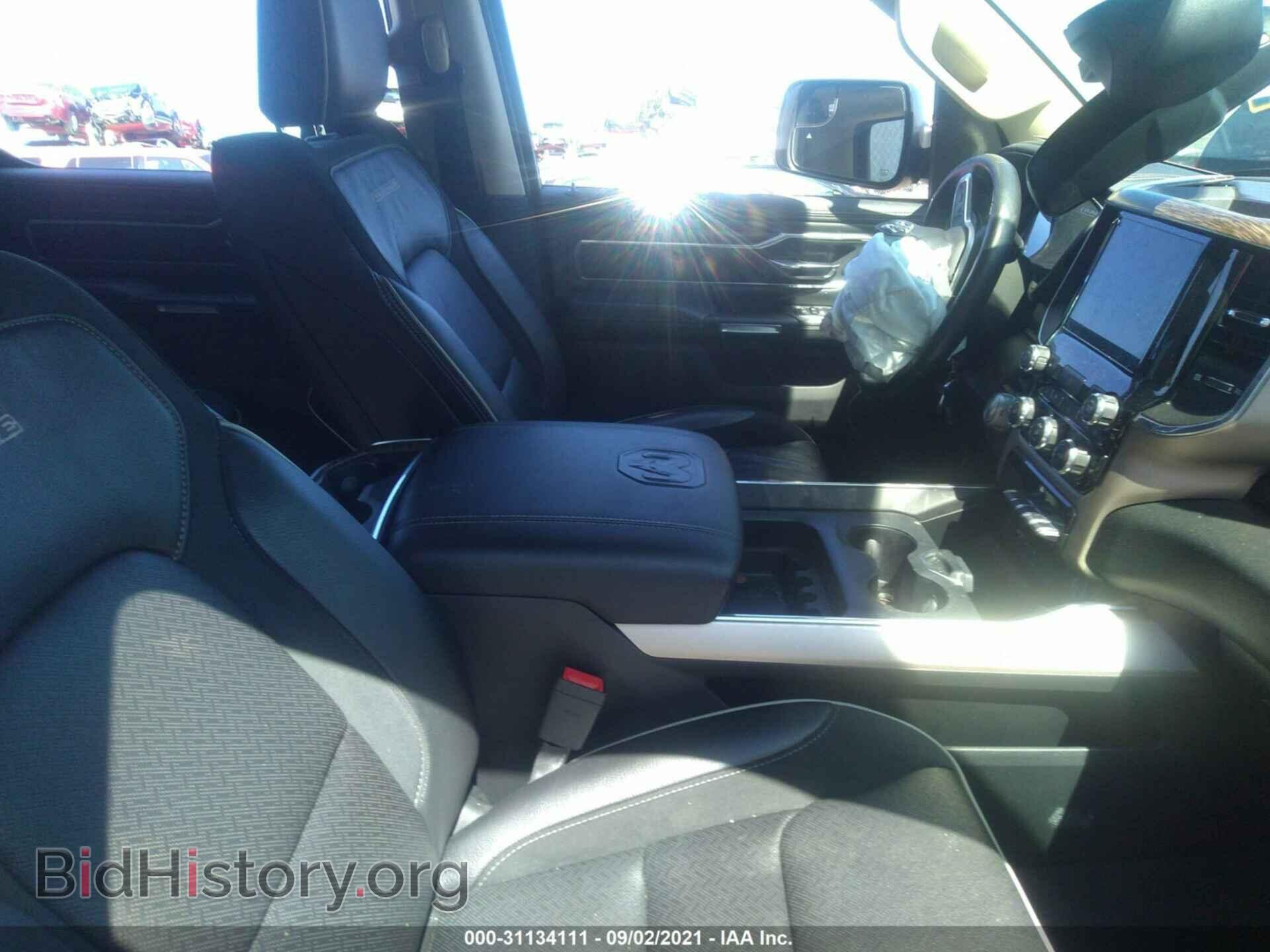 2019 RAM 1500 - VIN: 1C6SRFJT5KN697074 - Фото 5