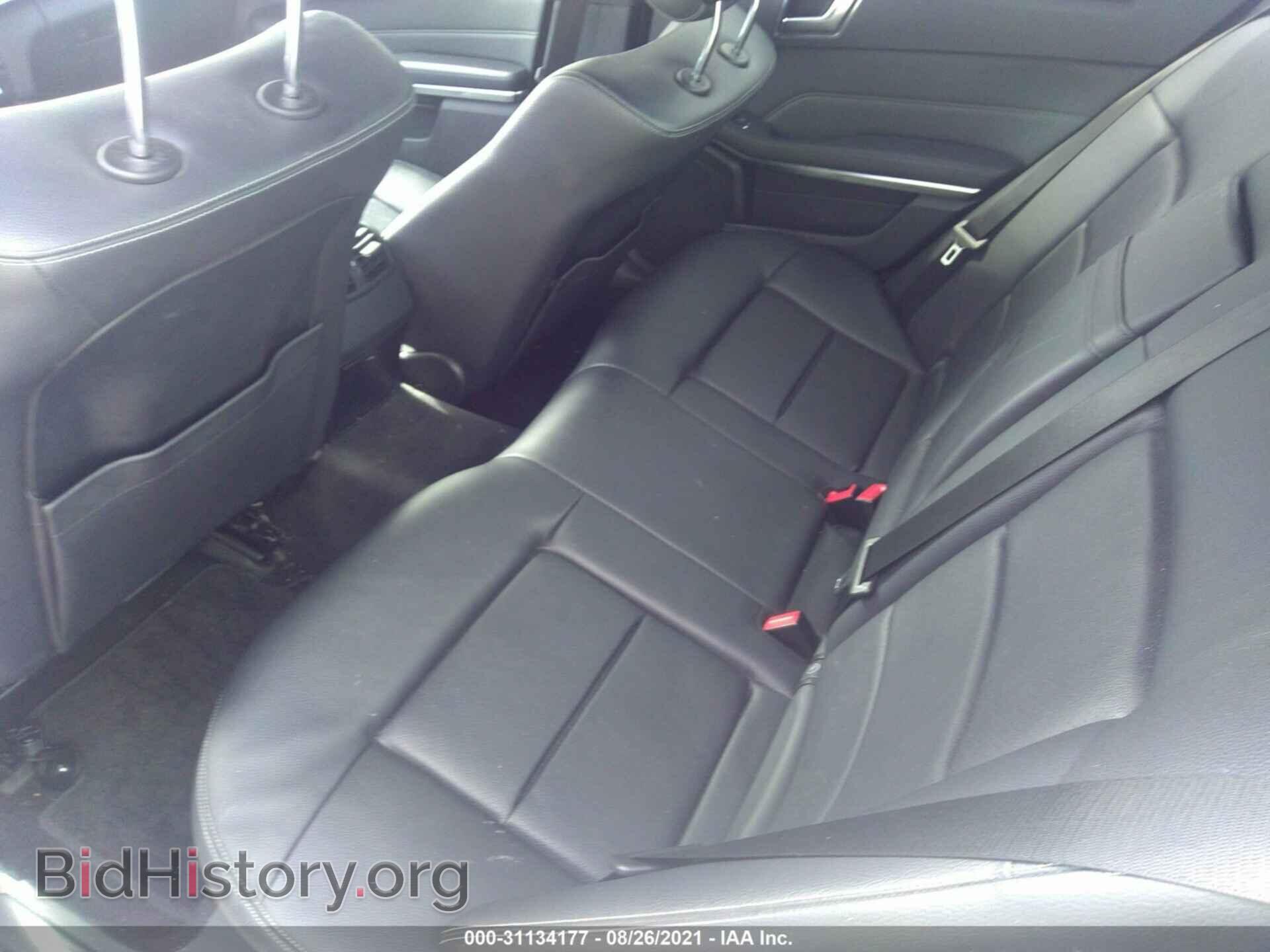 2014 MERCEDES-BENZ E-CLASS - VIN: WDDHF5KB2EA818351 - Фото 8
