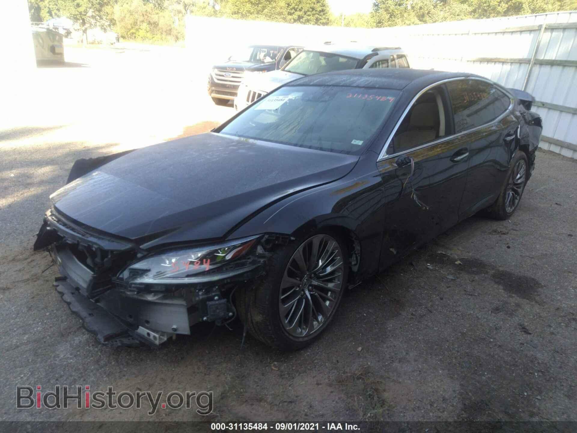 2018 LEXUS LS - VIN: JTHB5LFFXJ5000873 - Фото 2