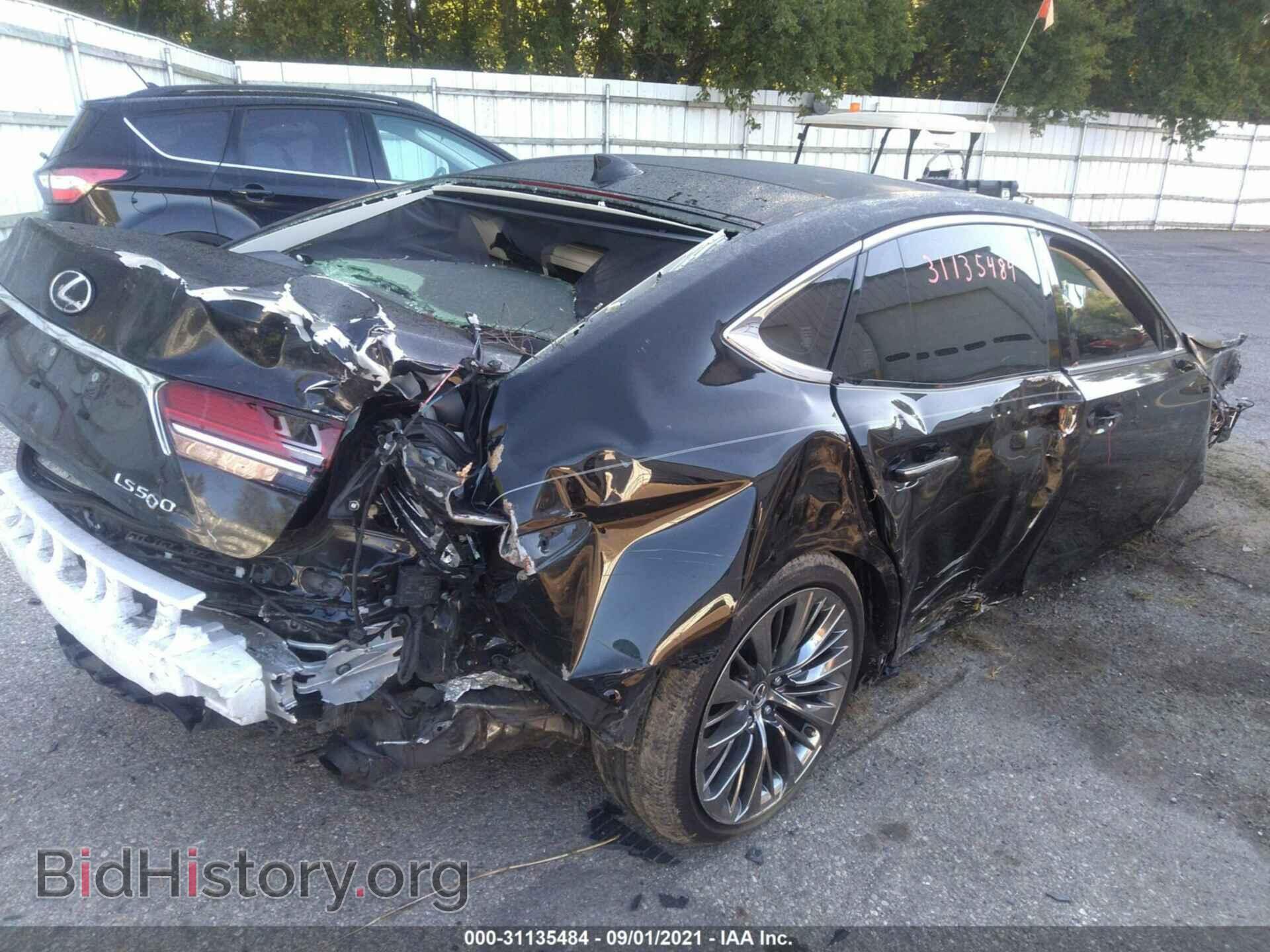 2018 LEXUS LS - VIN: JTHB5LFFXJ5000873 - Фото 4