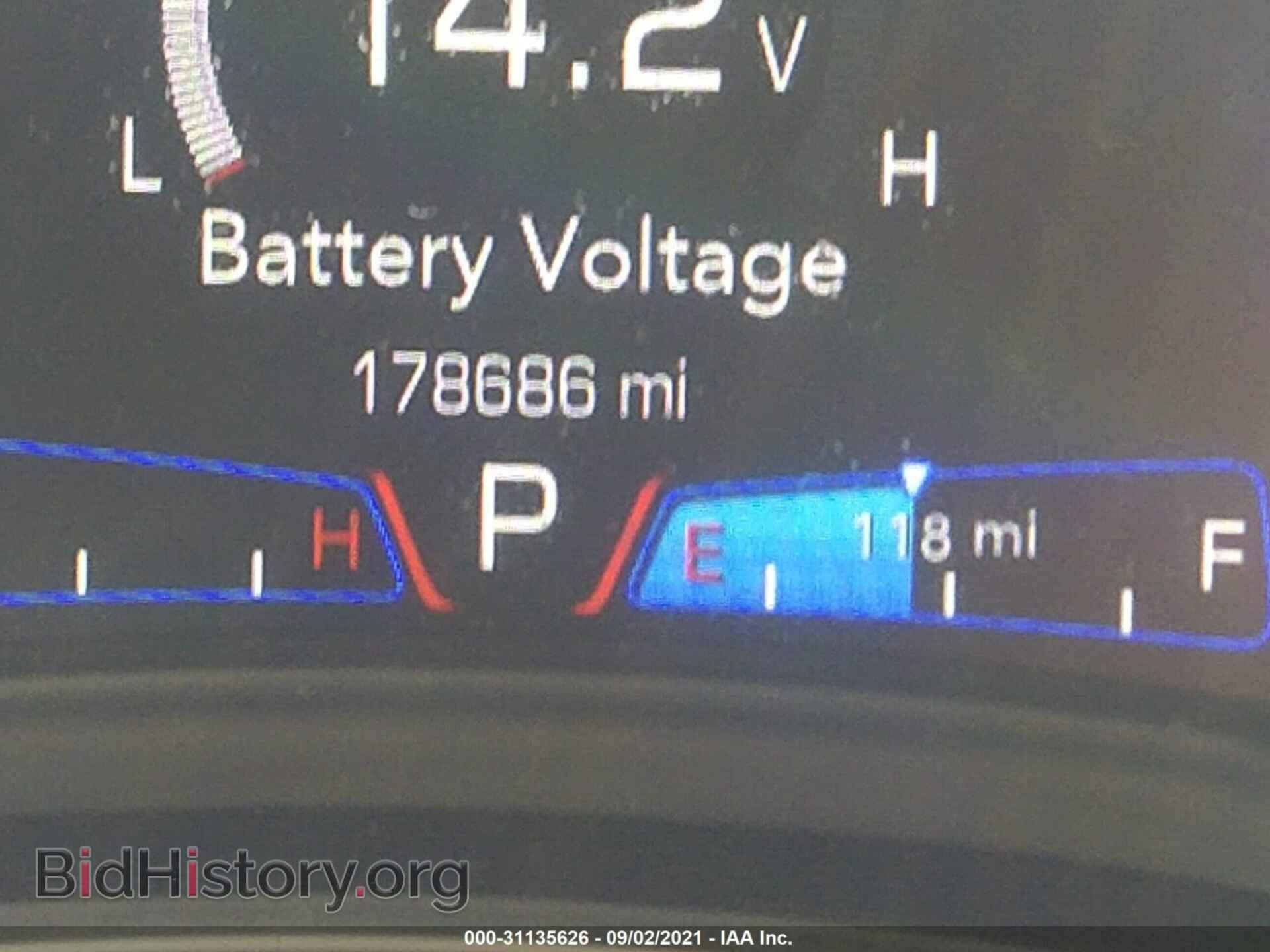 2016 CHRYSLER 300 - VIN: 2C3CCARG4GH198568 - Фото 7