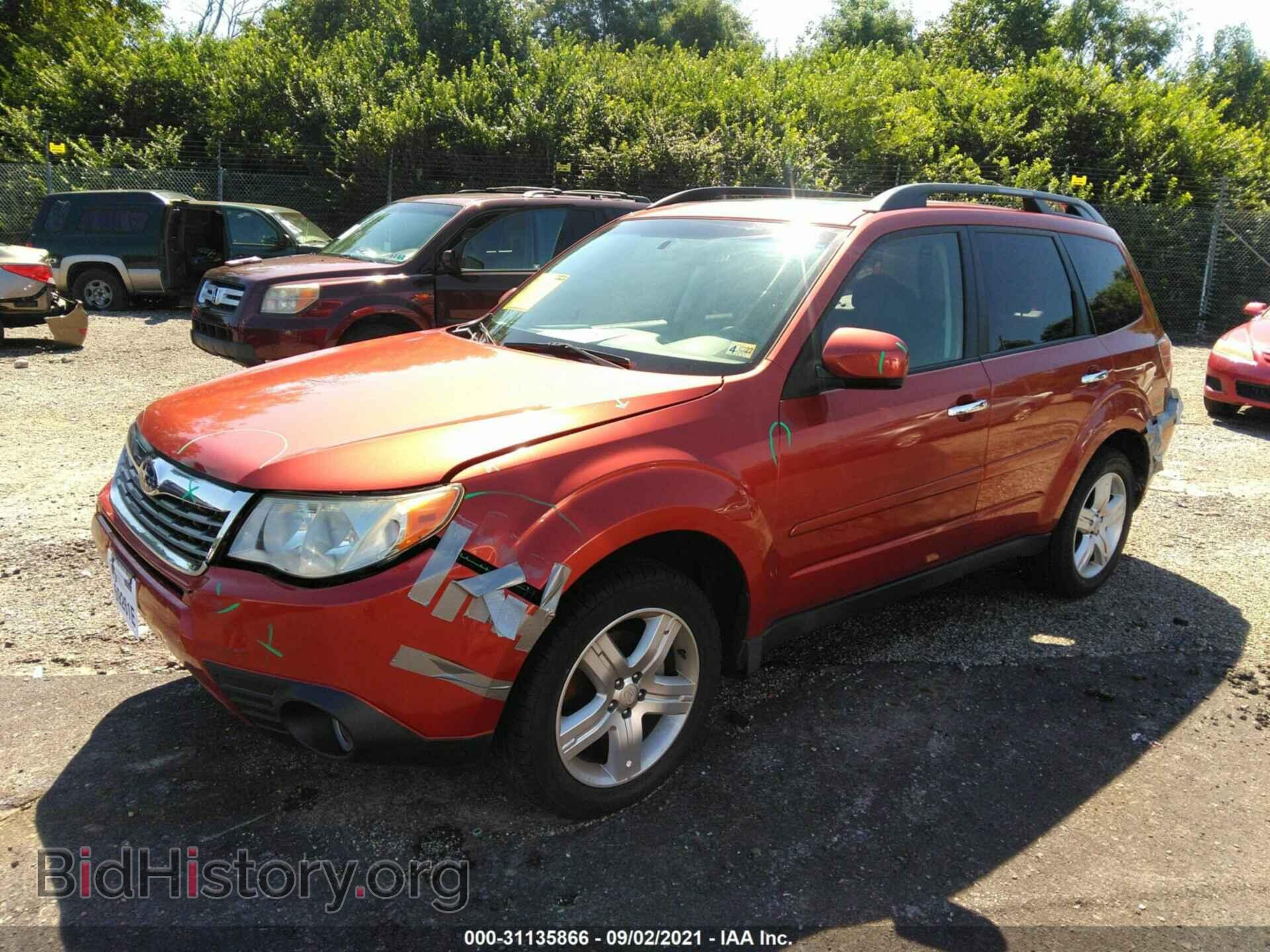 2010 SUBARU FORESTER - VIN: JF2SH6DC8AH737217 - Фото 2