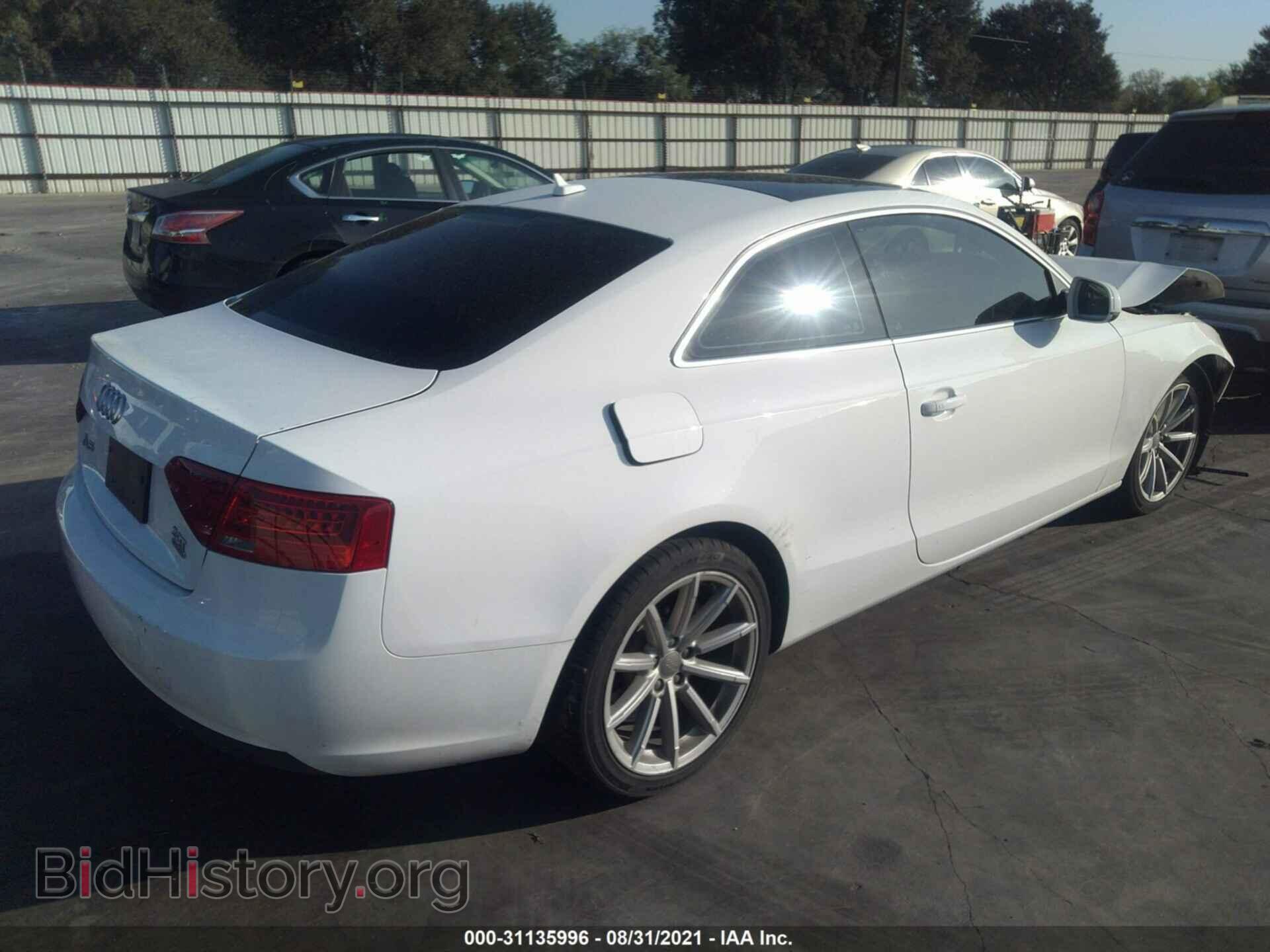 2015 AUDI A5 - VIN: WAUCFAFR2FA031547 - Photo 4