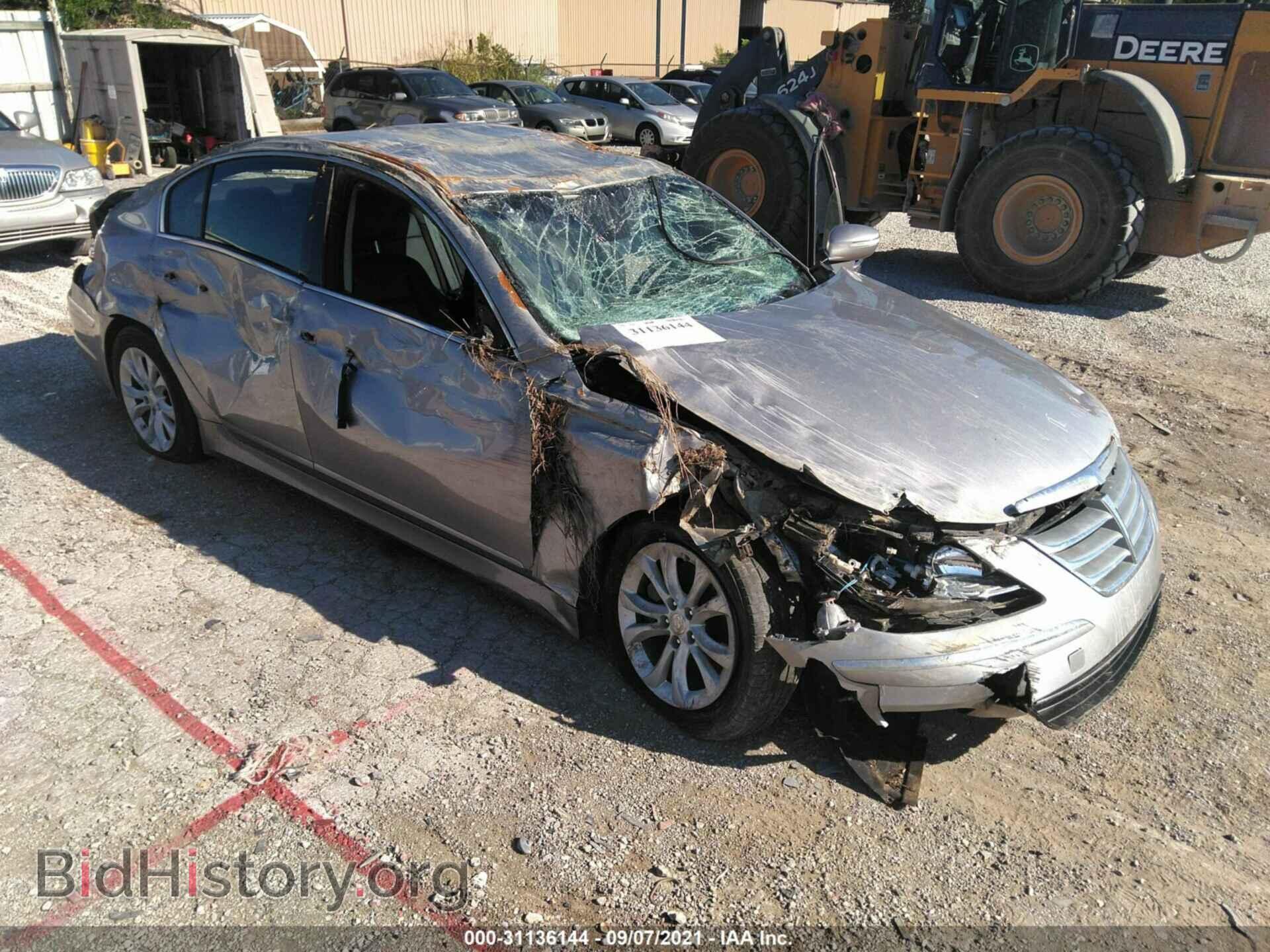 Photo KMHGC4DD8CU196501 - HYUNDAI GENESIS 2012