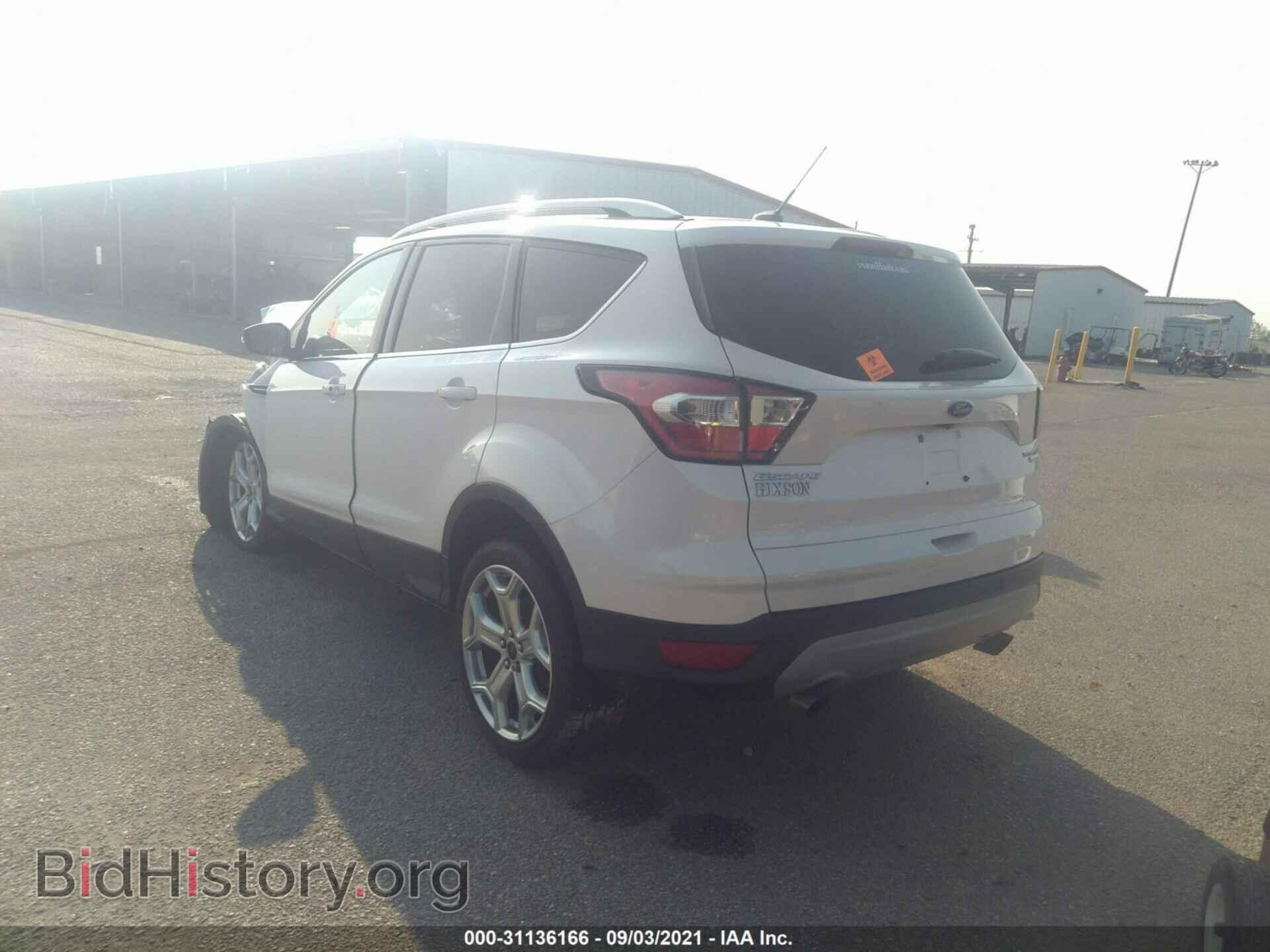 2017 FORD ESCAPE - VIN: 1FMCU0J98HUB64921 - Фото 3