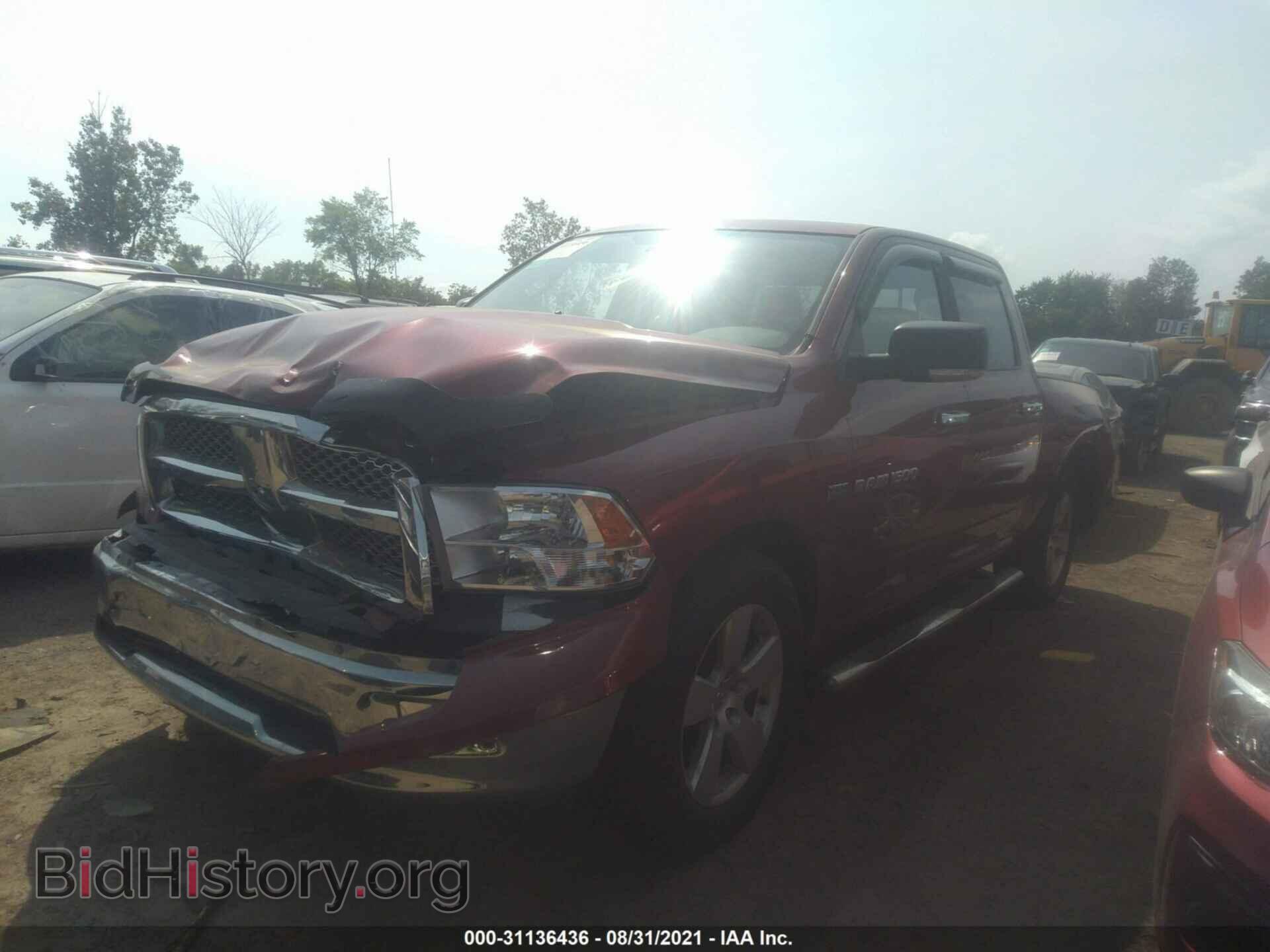 2011 RAM 1500 - VIN: 1D7RV1CT3BS641399 - Фото 2