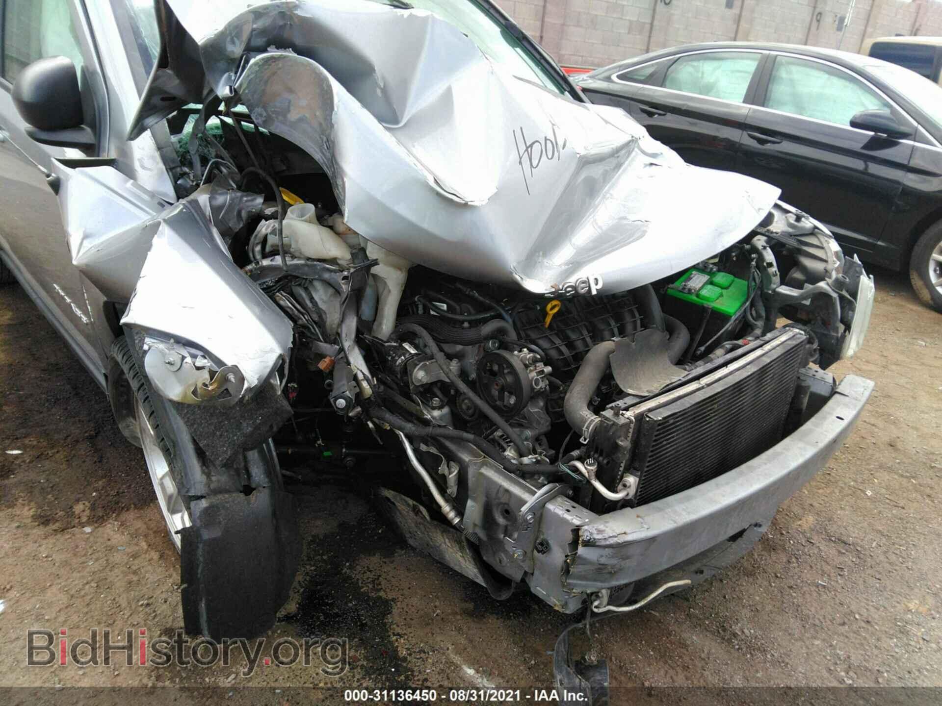 2015 JEEP COMPASS - VIN: 1C4NJCBA4FD396929 - Фото 6
