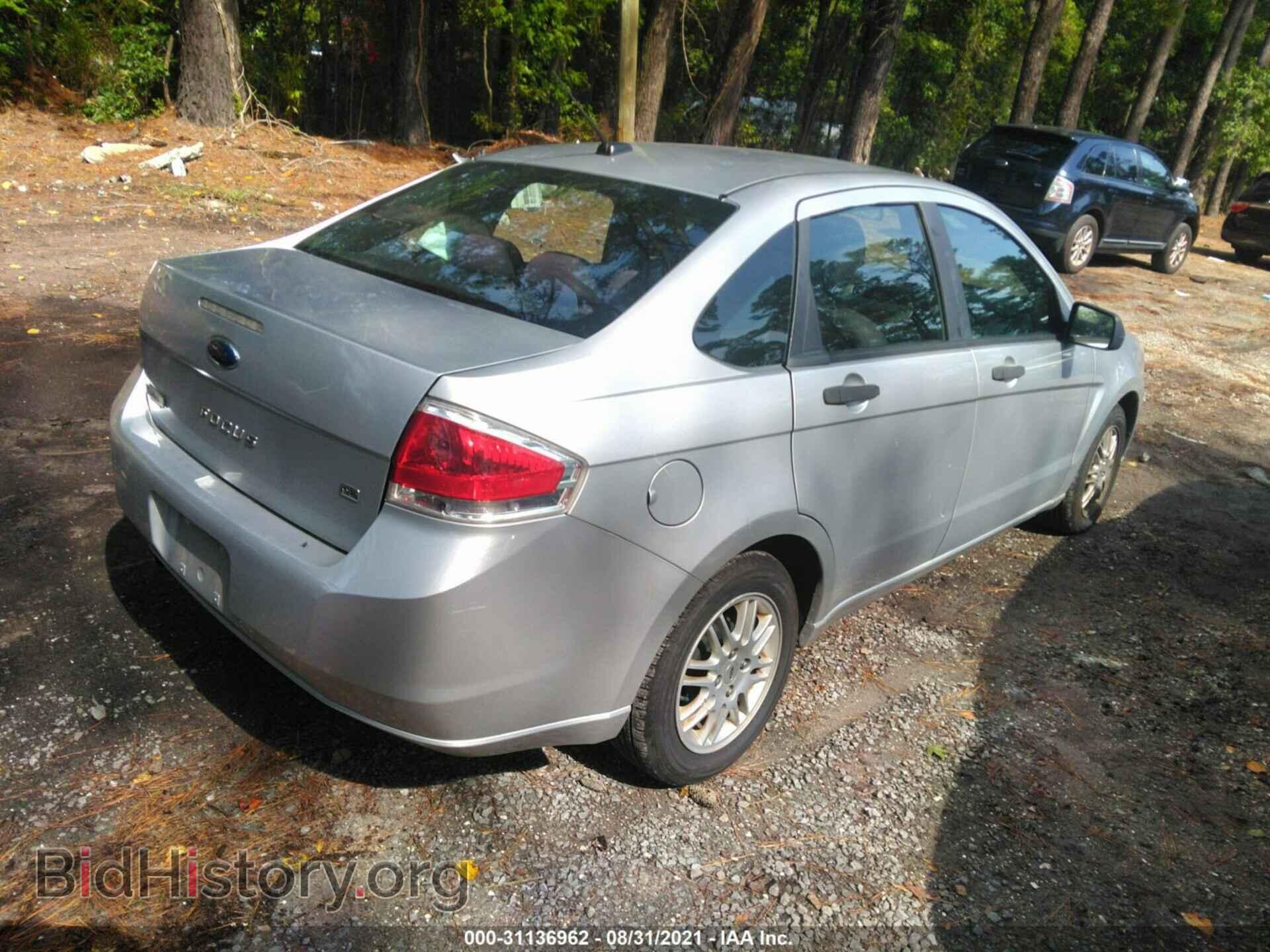 2011 FORD FOCUS - VIN: 1FAHP3FN9BW135406 - Фото 4