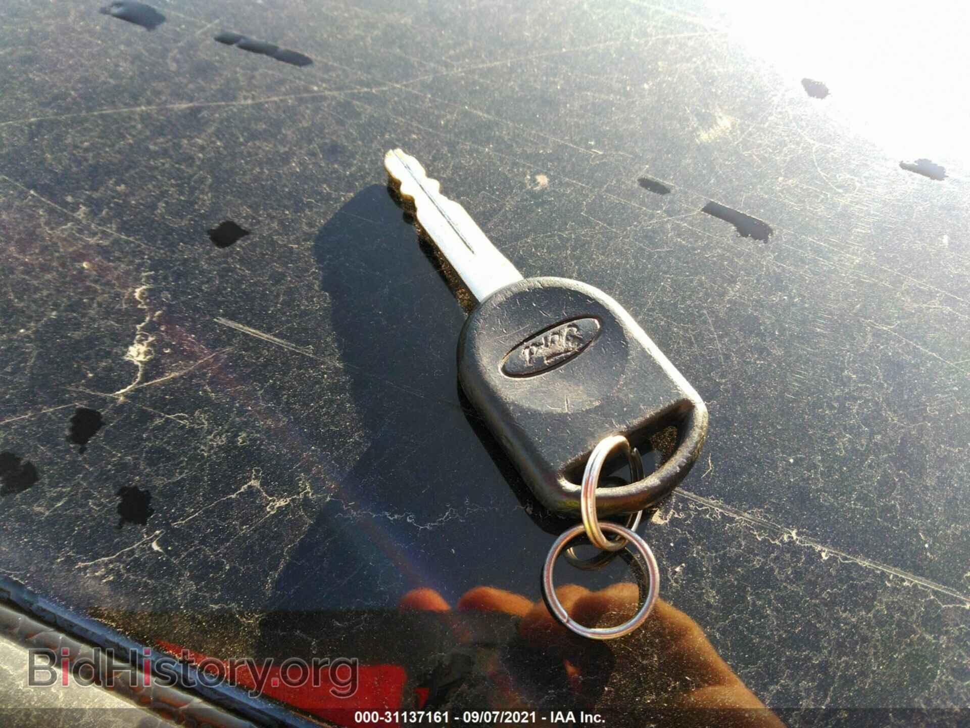 2009 FORD FOCUS - VIN: 1FAHP35N29W269640 - Фото 11