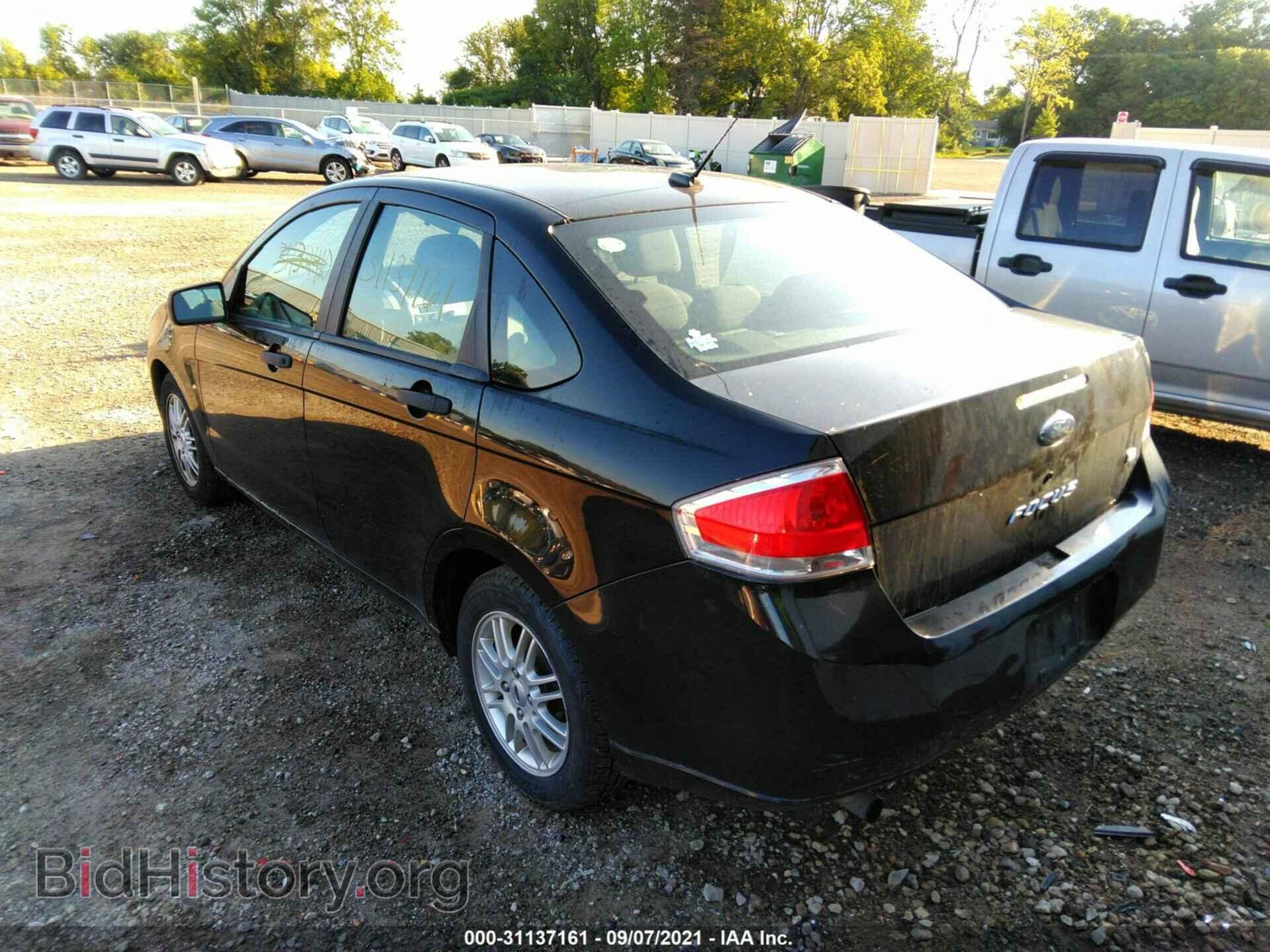 2009 FORD FOCUS - VIN: 1FAHP35N29W269640 - Фото 3