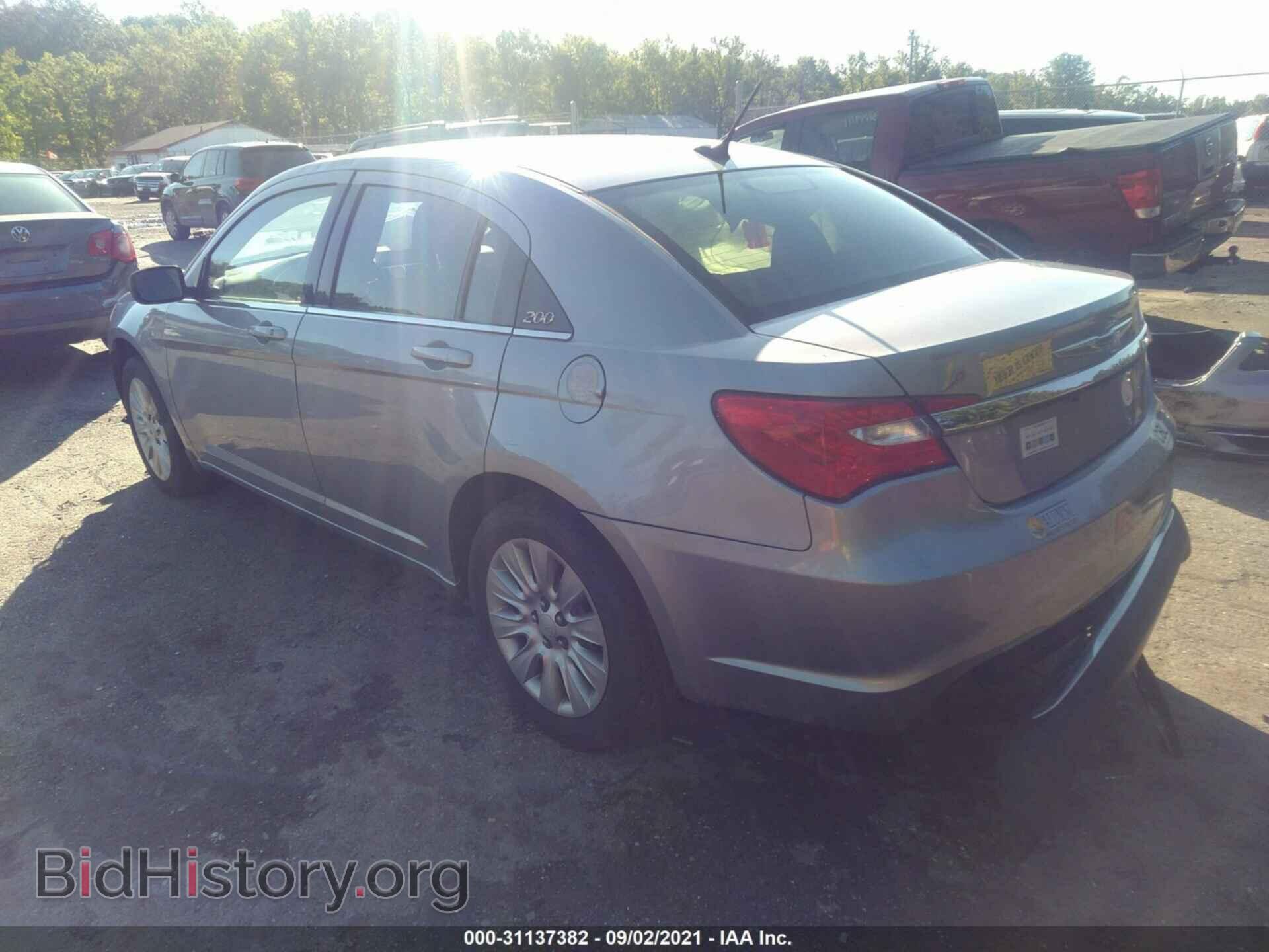 2014 CHRYSLER 200 - VIN: 1C3CCBAB2EN214065 - Фото 3