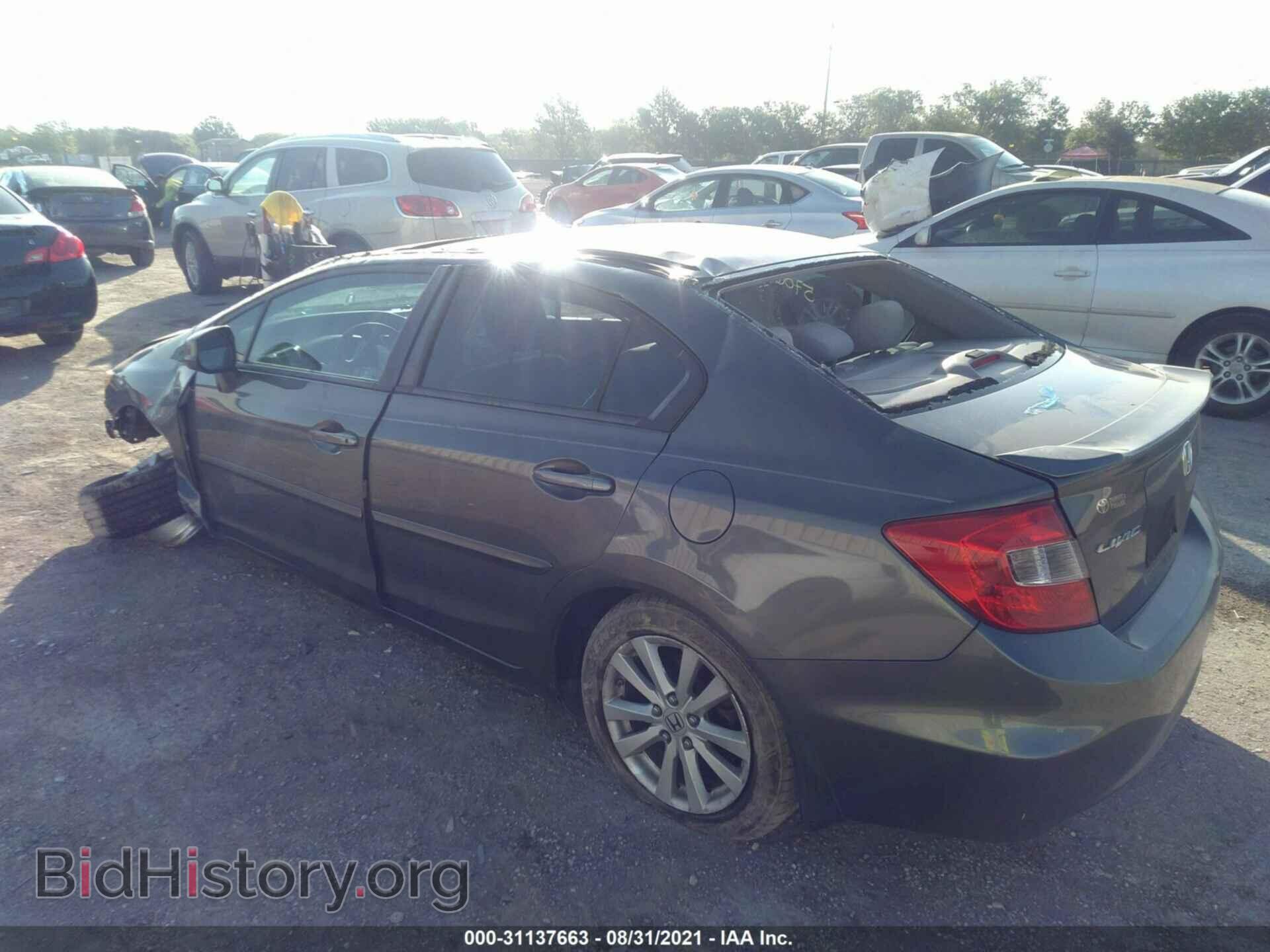 2012 HONDA CIVIC SDN - VIN: 2HGFB2F81CH570670 - Фото 3