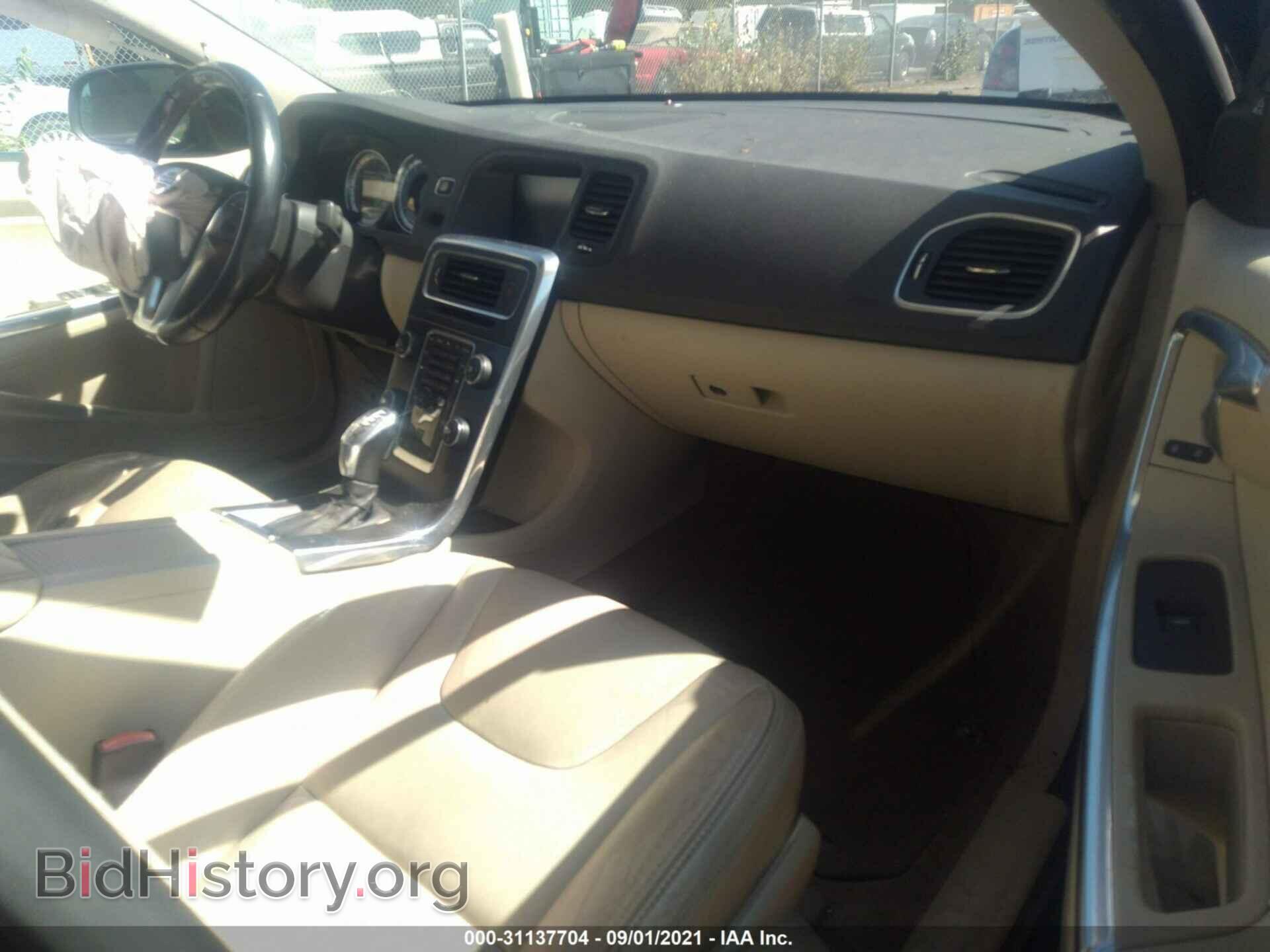 2013 VOLVO S60 - VIN: YV1612FS6D2185798 - Фото 5