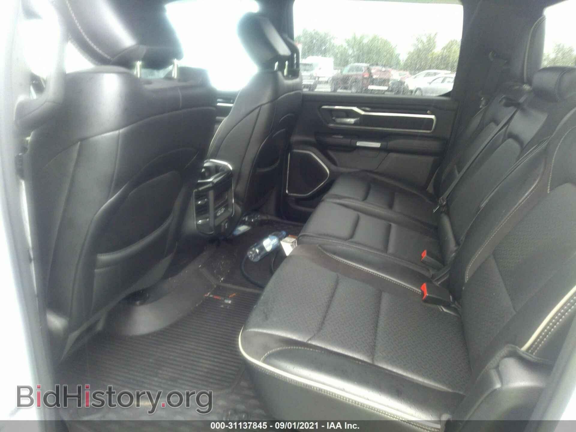 2019 RAM 1500 - VIN: 1C6SRFJT5KN702905 - Фото 8