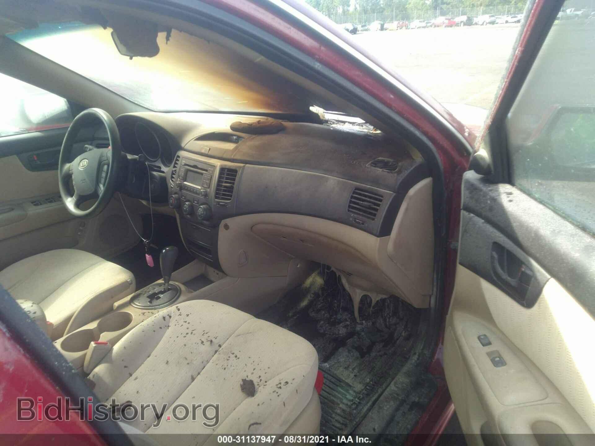 2009 KIA OPTIMA - VIN: KNAGE228695298193 - Фото 5
