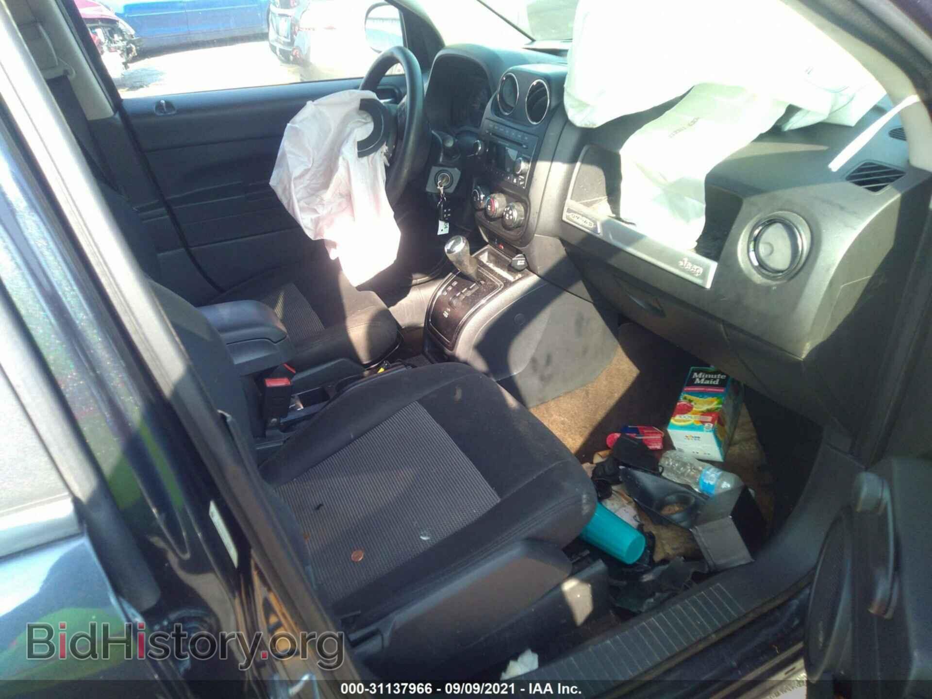 2014 JEEP COMPASS - VIN: 1C4NJDBBXED665349 - Фото 5