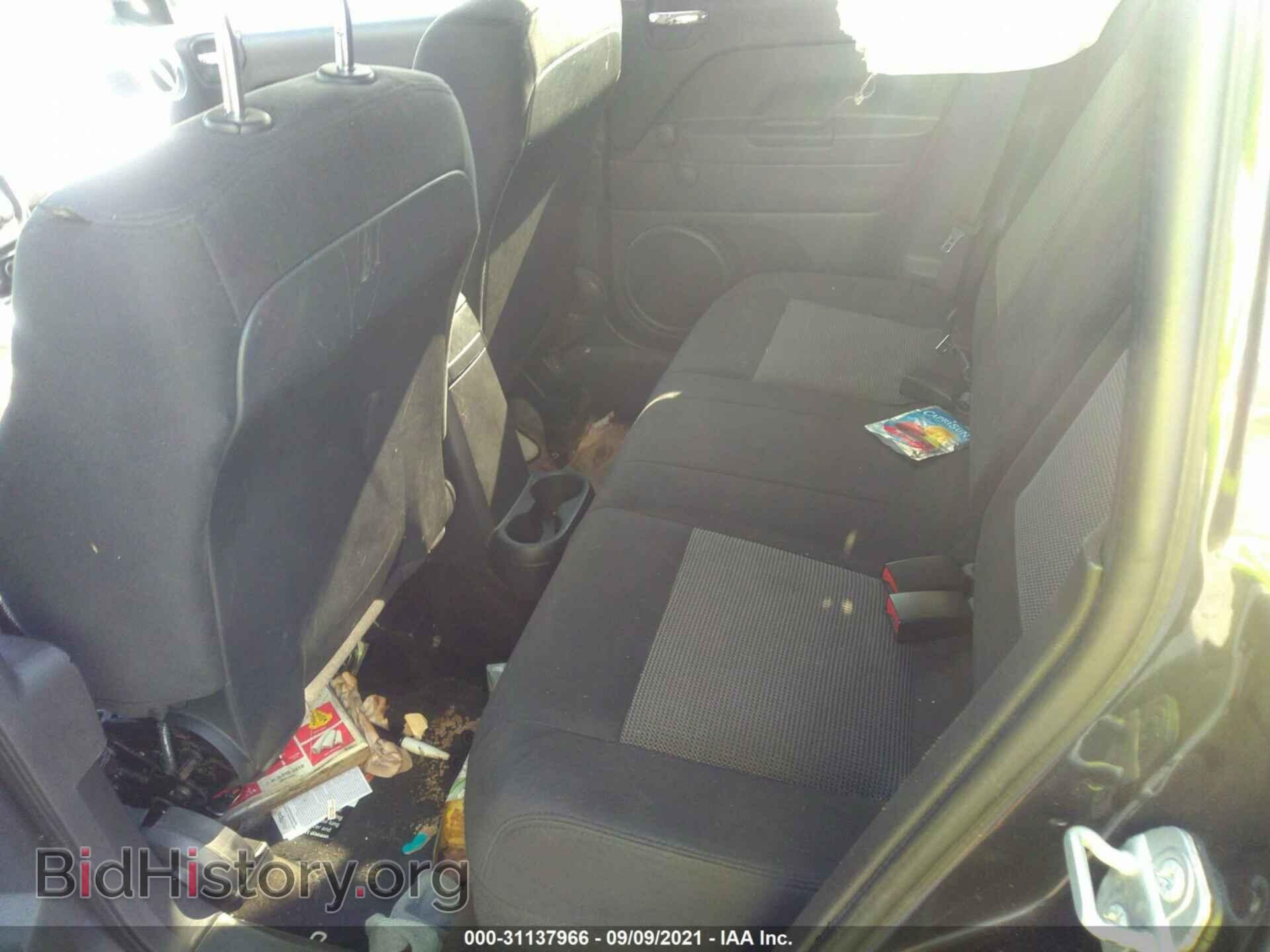 2014 JEEP COMPASS - VIN: 1C4NJDBBXED665349 - Фото 8