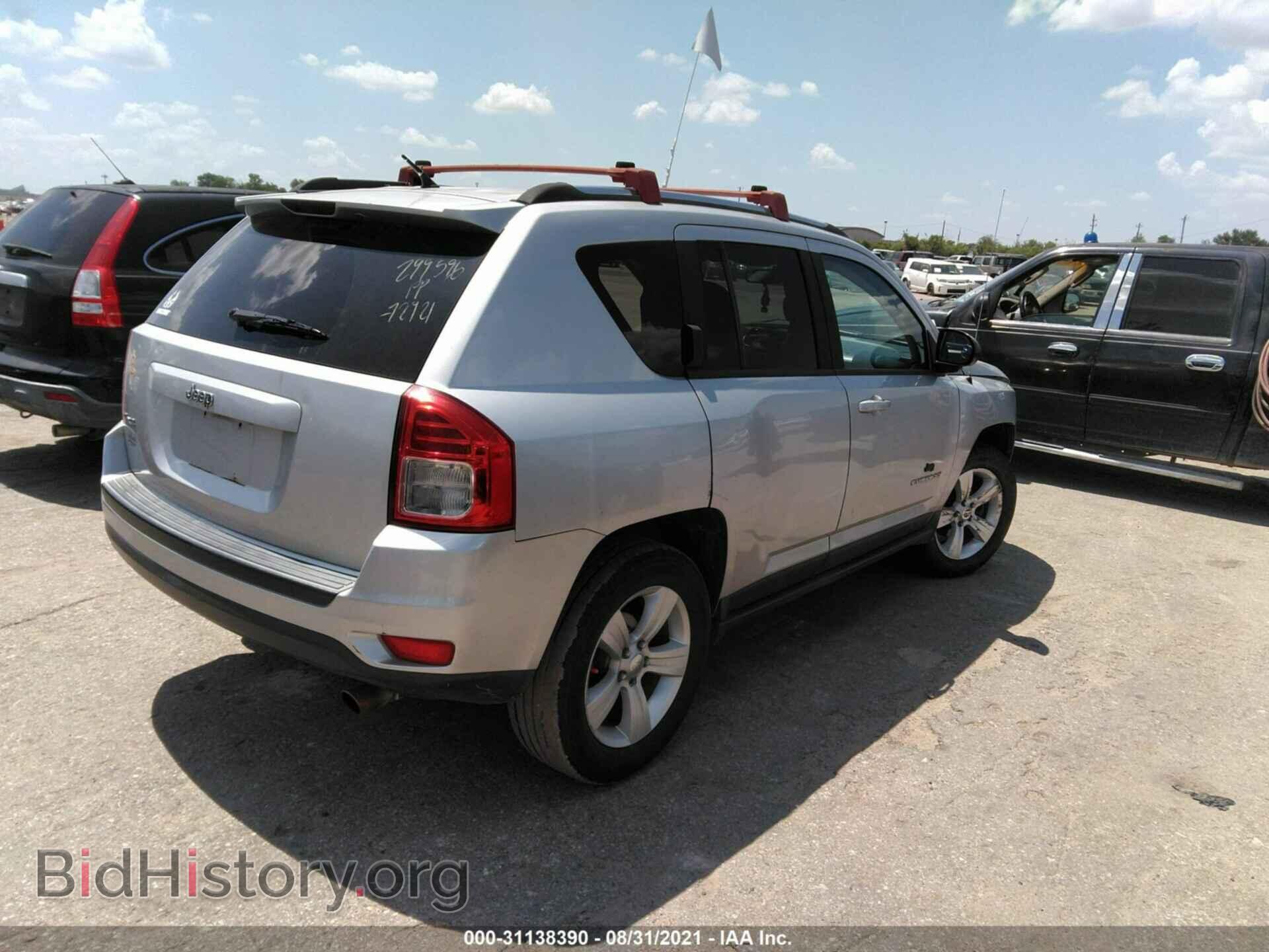 2012 JEEP COMPASS - VIN: 1C4NJDBB6CD522735 - Photo 4