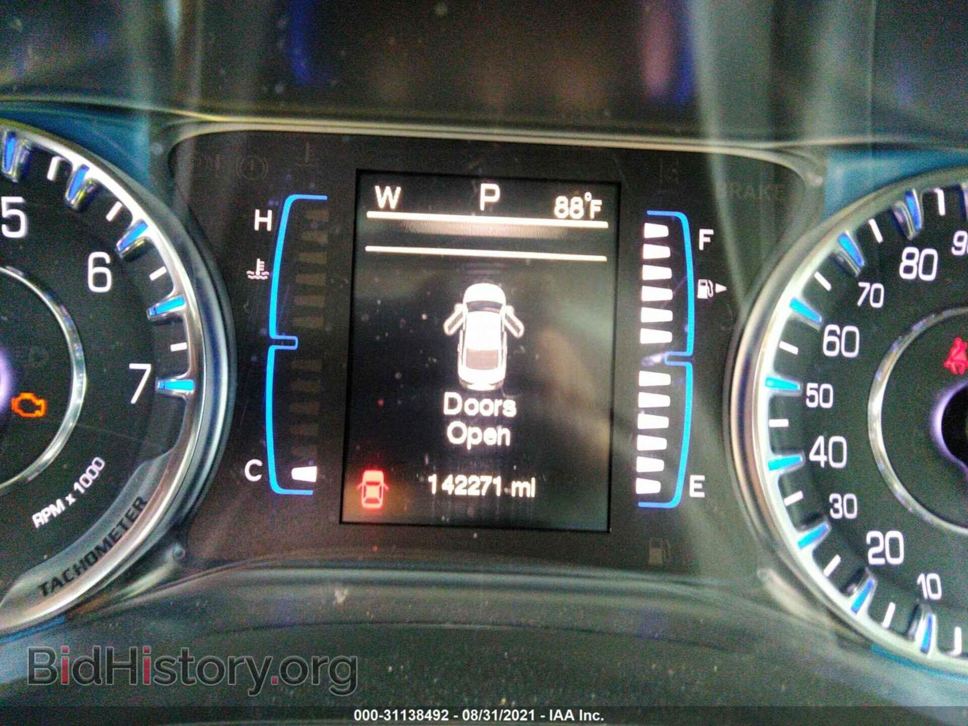 2015 CHRYSLER 200 - VIN: 1C3CCCAB3FN637146 - Фото 7