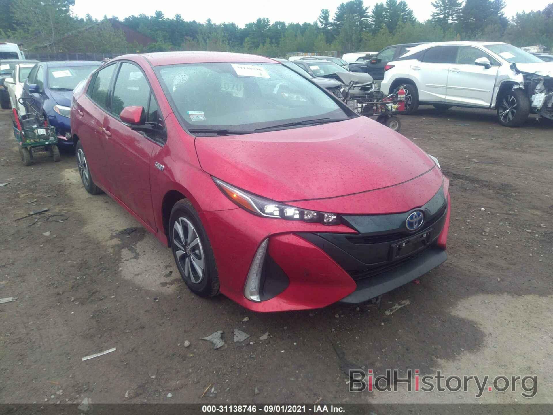 Фотография JTDKARFP0J3091916 - TOYOTA PRIUS PRIME 2018