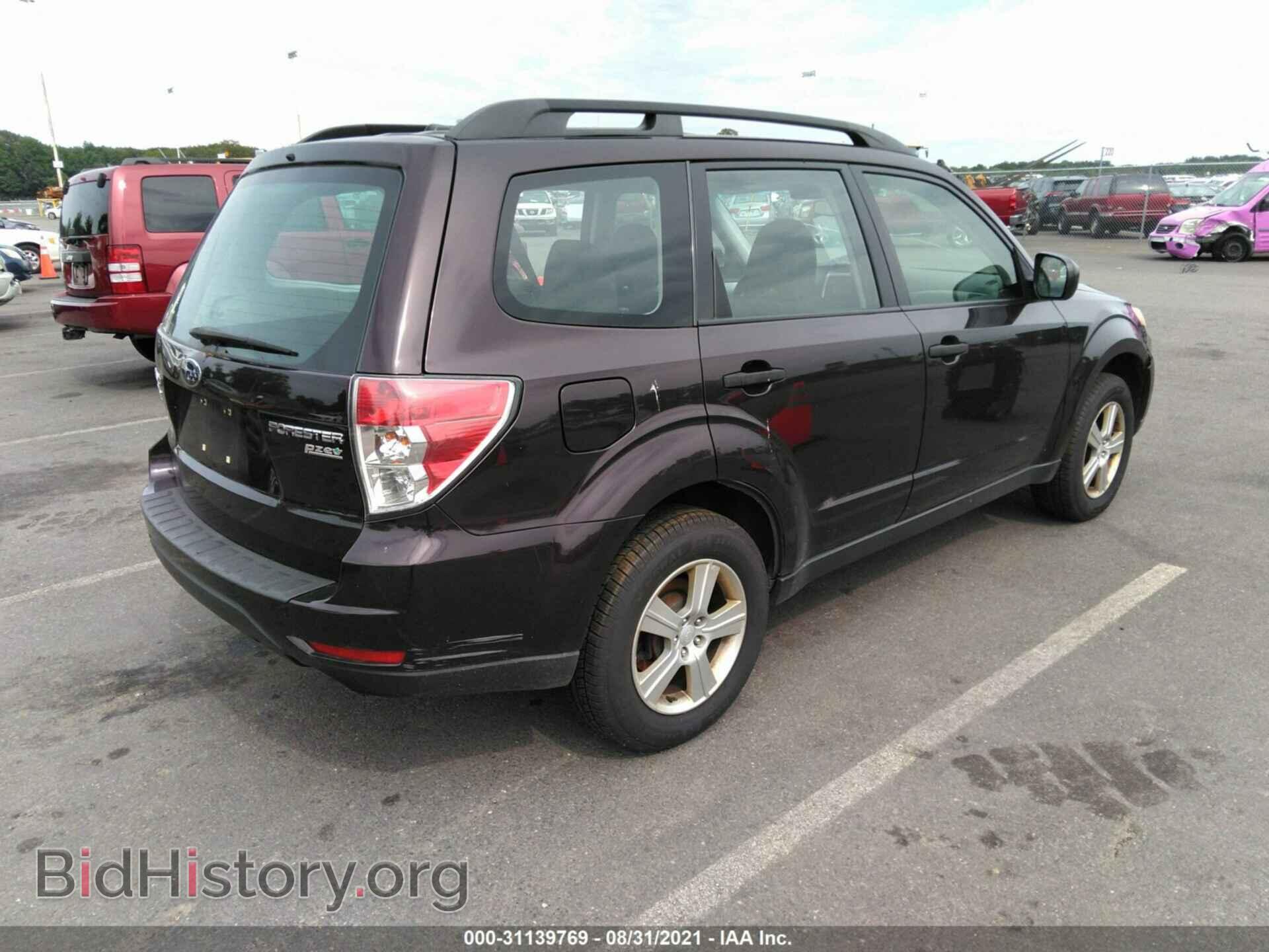 2013 SUBARU FORESTER - VIN: JF2SHABC8DH415414 - Фото 4