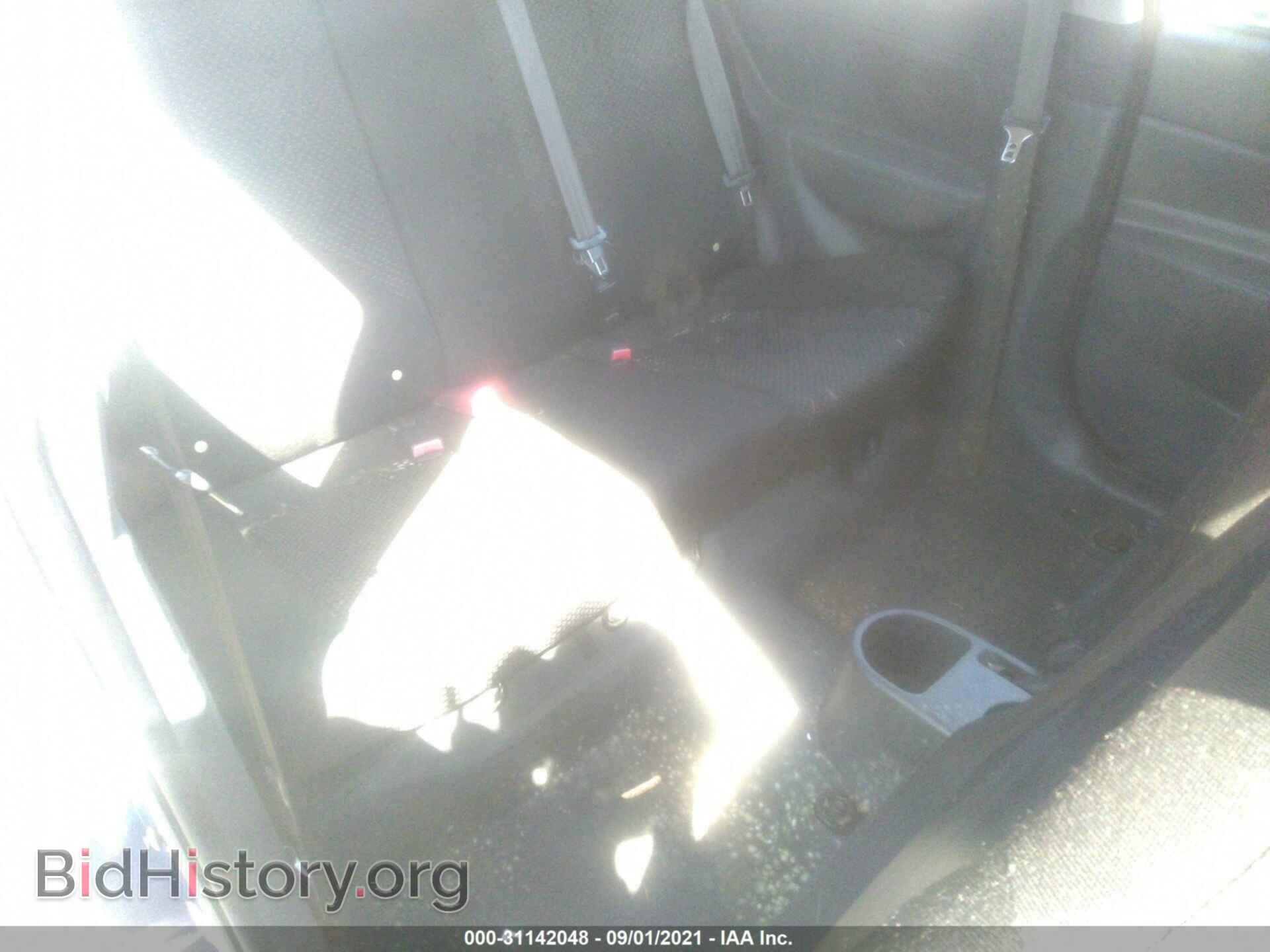 2008 HYUNDAI ACCENT - VIN: KMHCM36C68U072194 - Фото 8