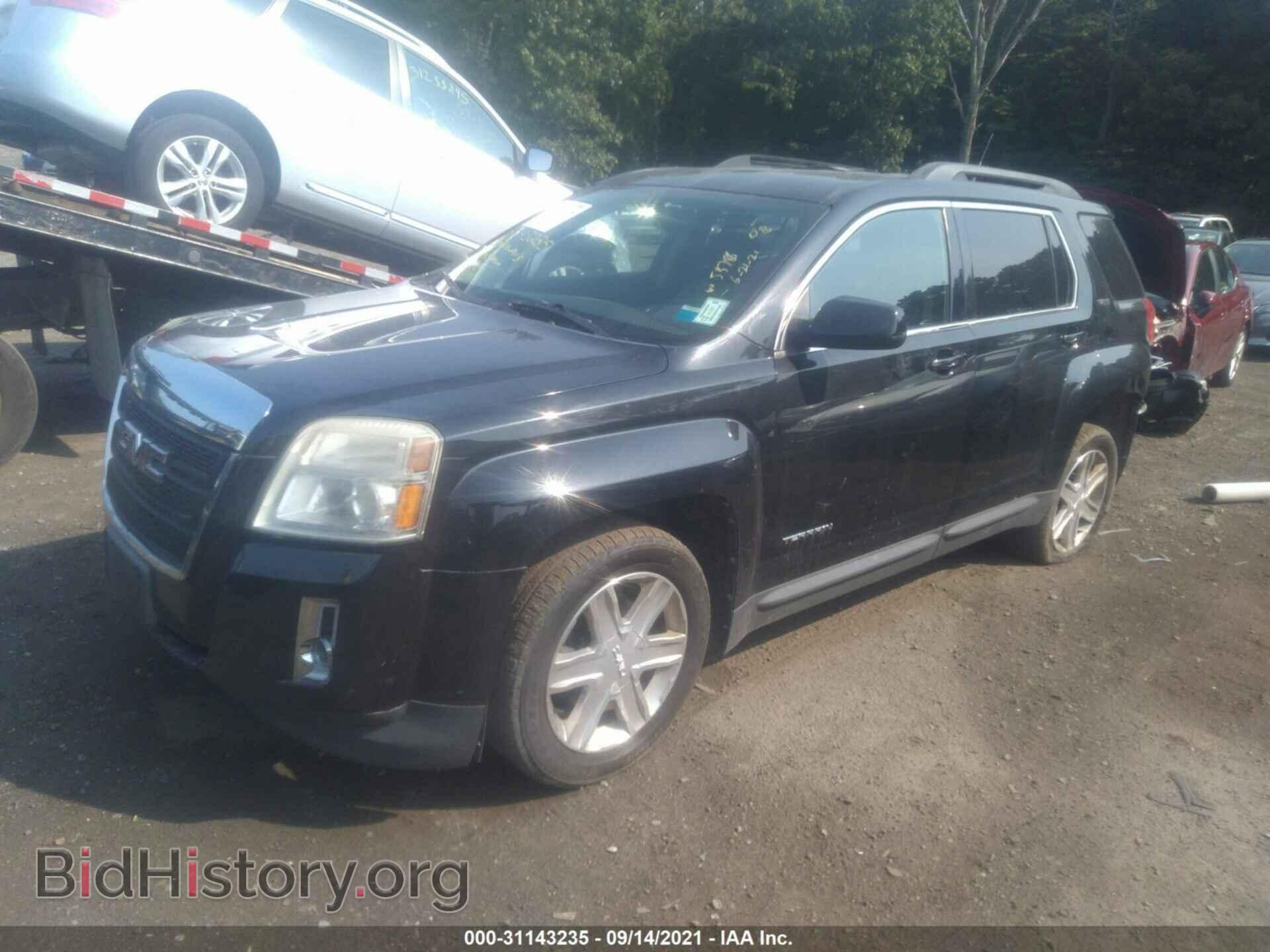 2011 GMC TERRAIN - VIN: 2CTALSEC8B6289315 - Фото 2