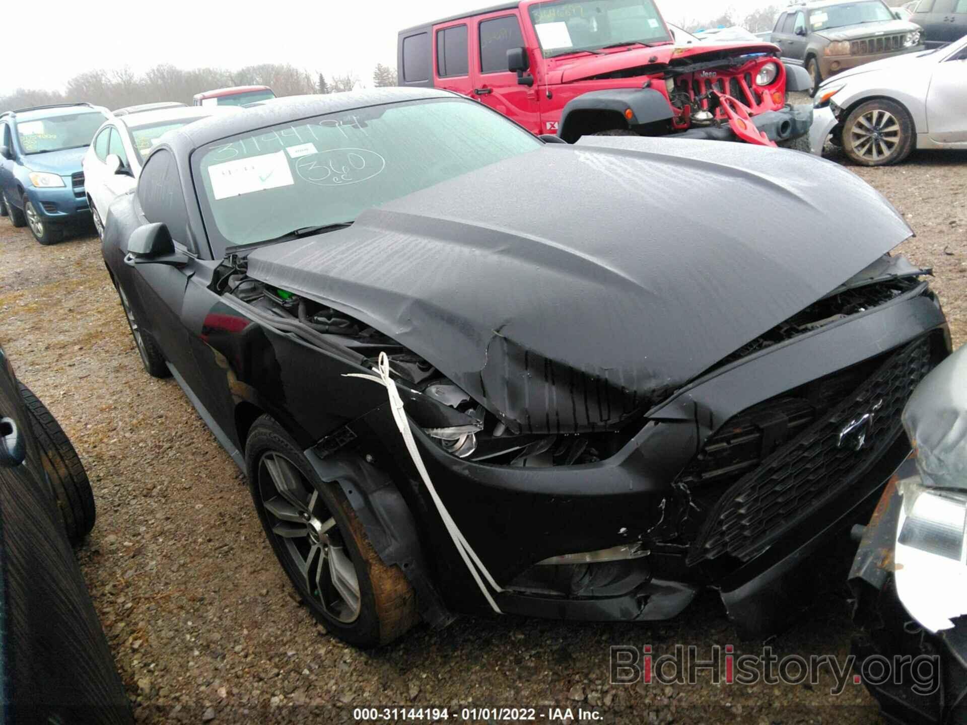 Photo 1FA6P8TH1G5208283 - FORD MUSTANG 2016